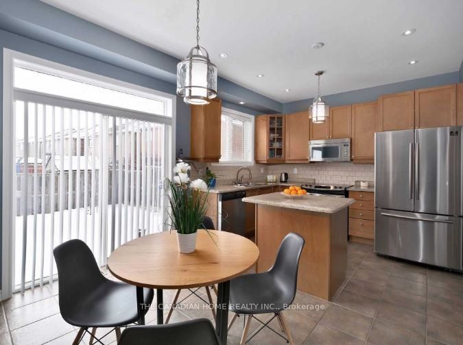 MLS #W12387077 image #5