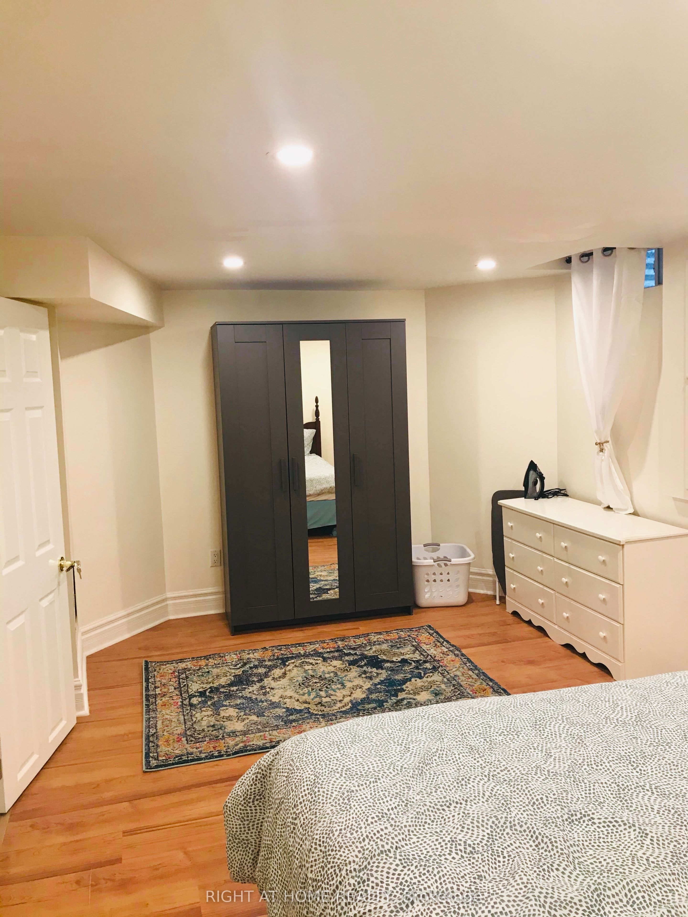 MLS #W12387165 image #1