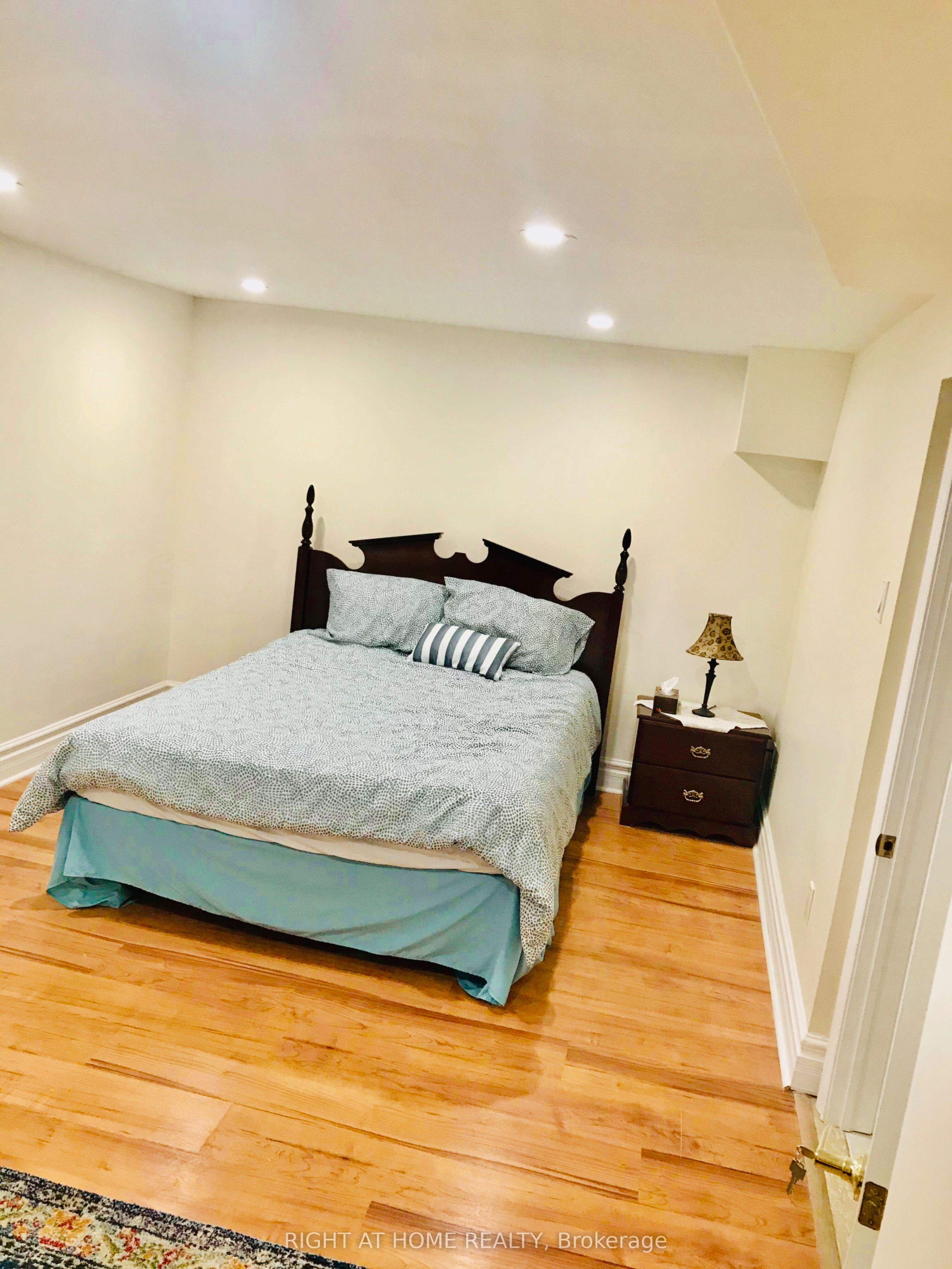 MLS #W12387165 image #5