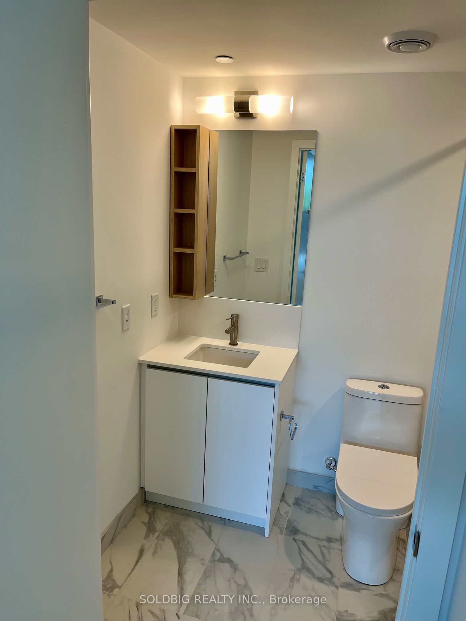 MLS #W12387199 image #12