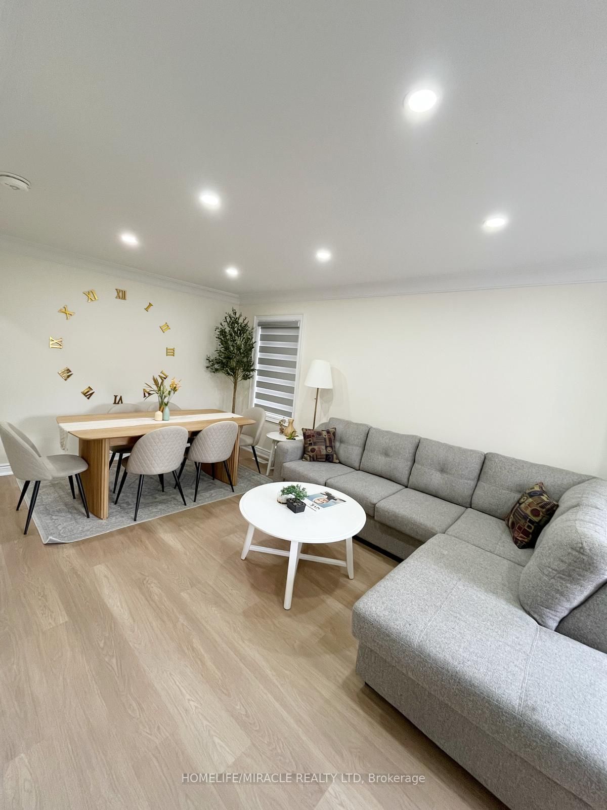 MLS #W12387242 image #1