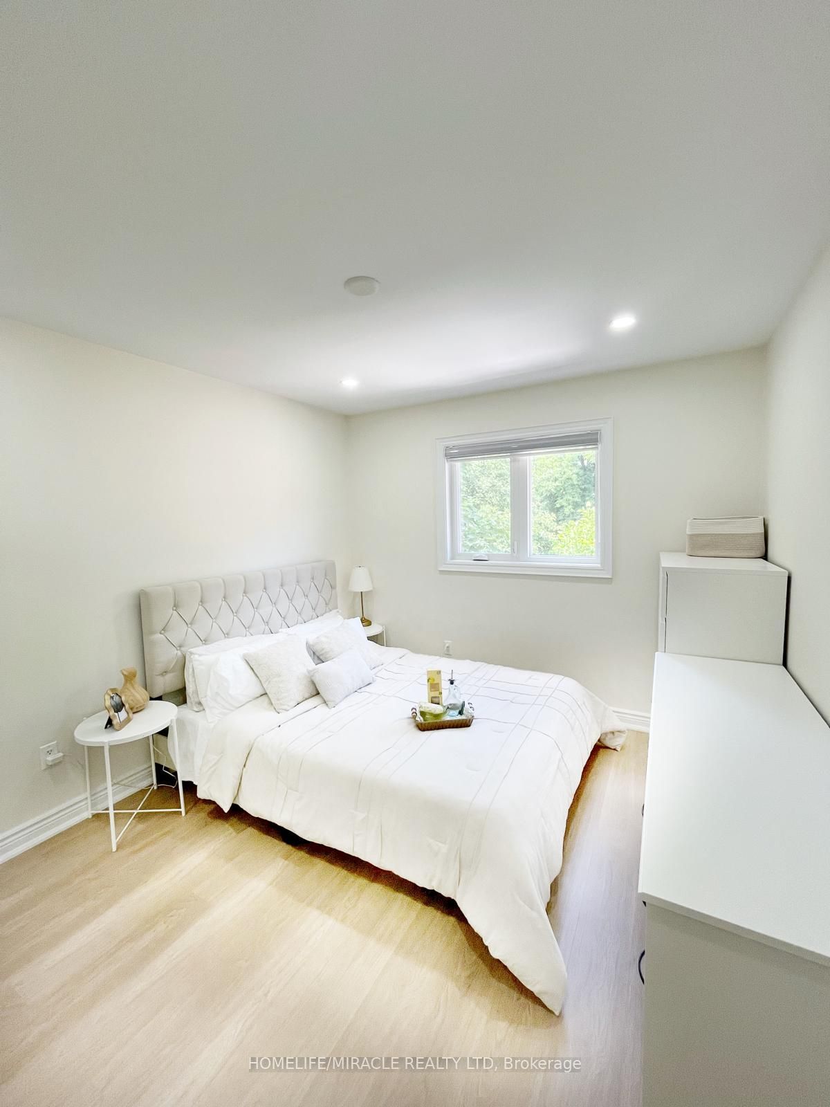 MLS #W12387242 image #11