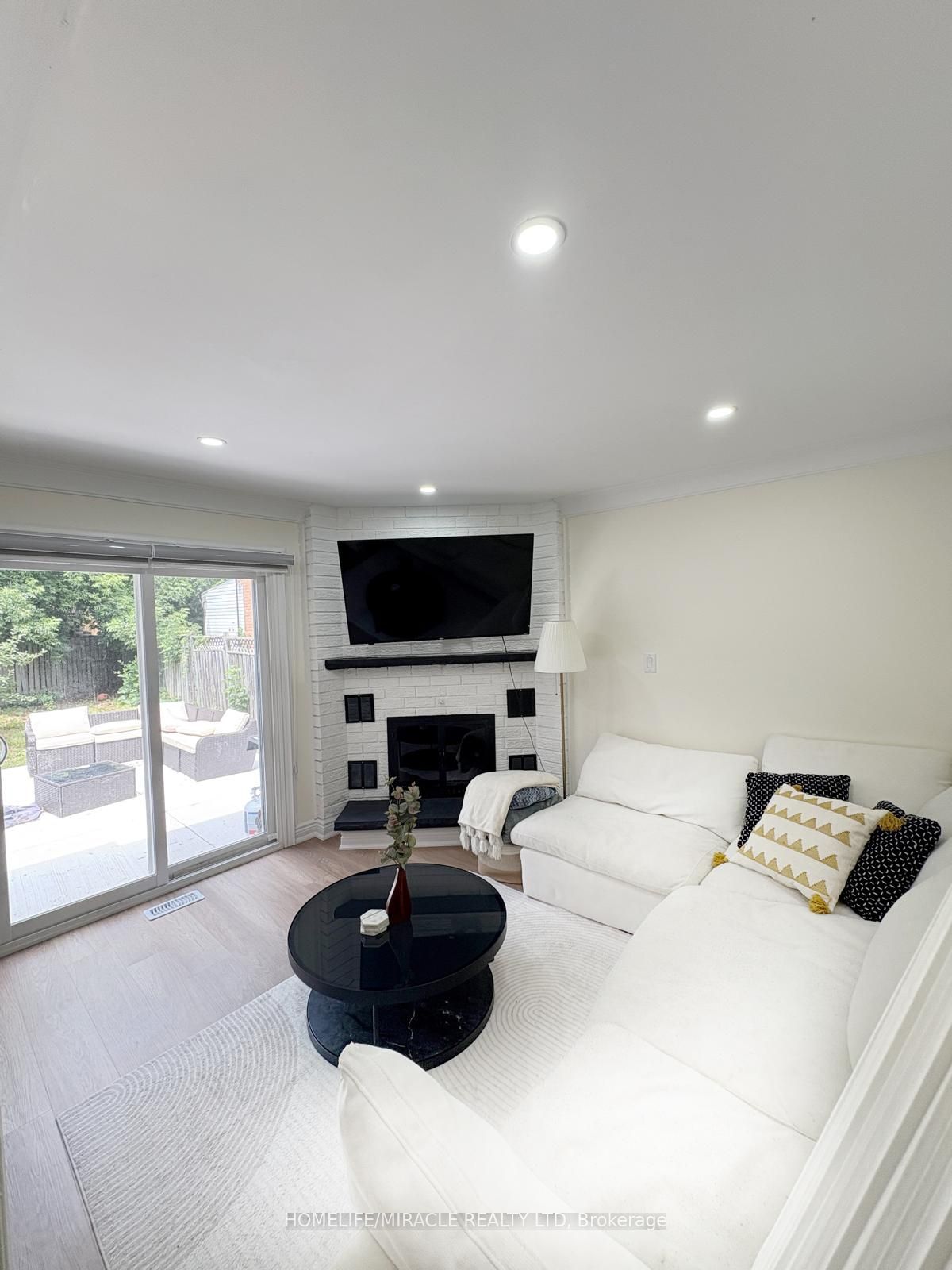 MLS #W12387242 image #6