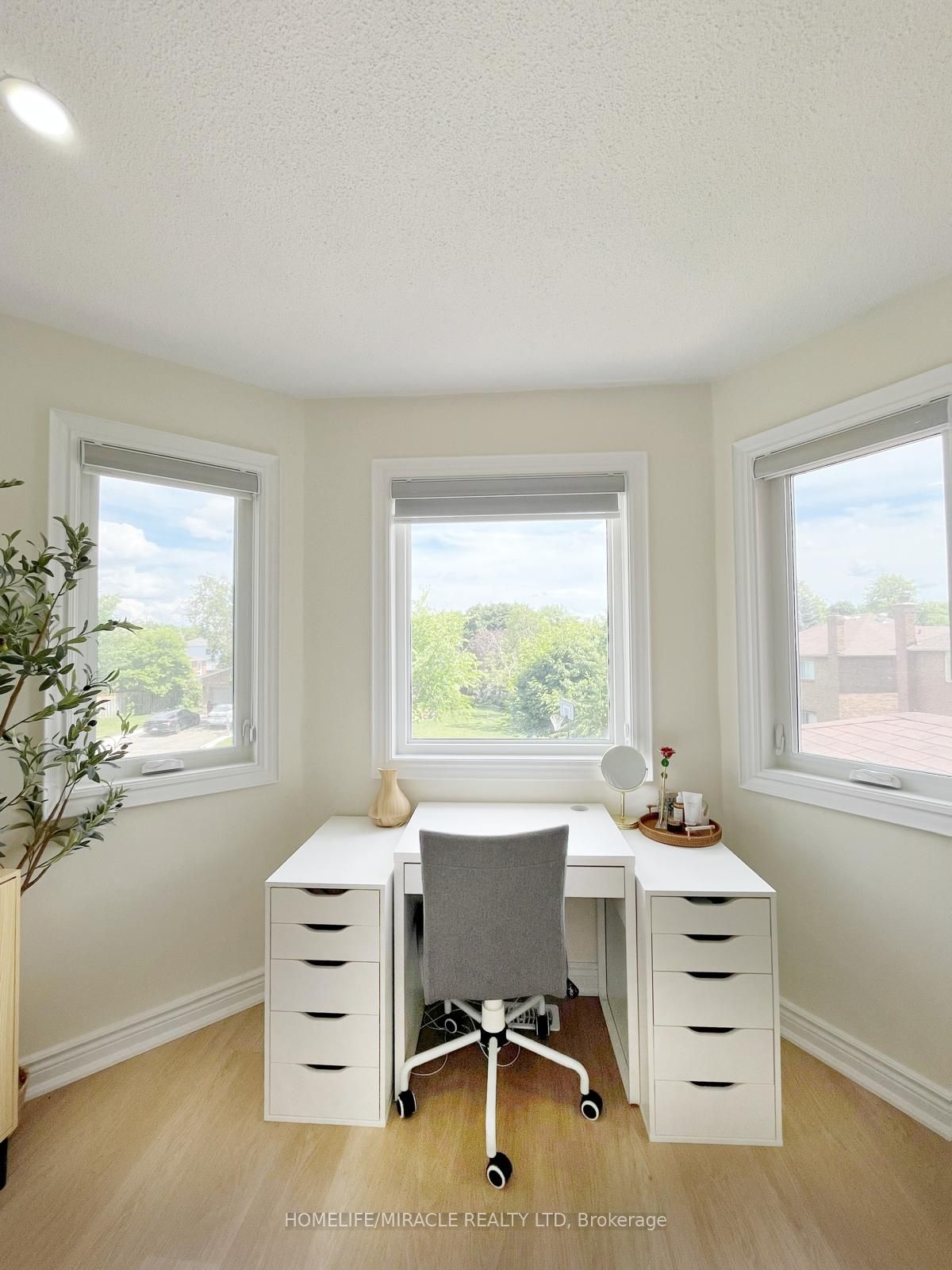 MLS #W12387242 image #9