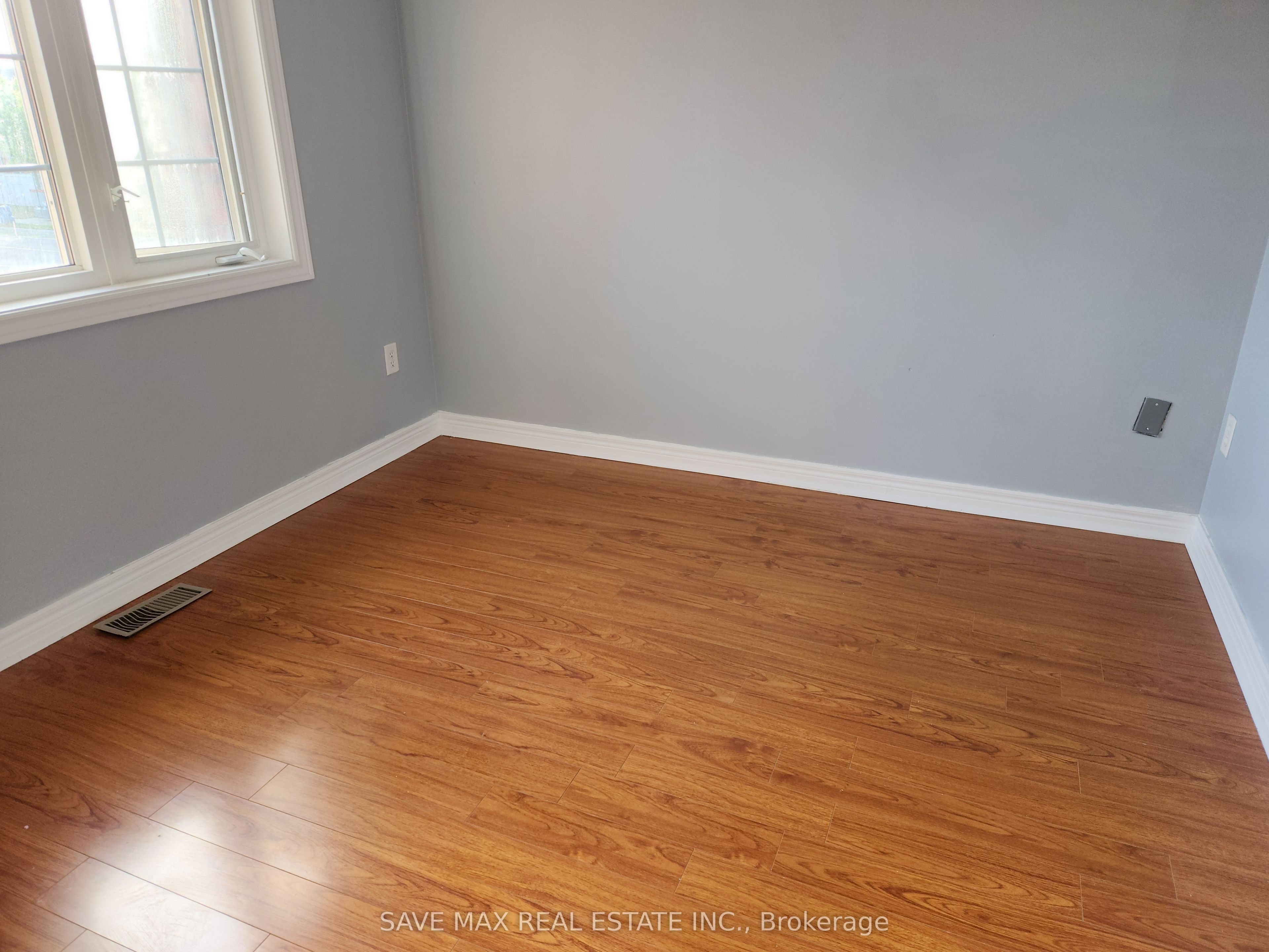 MLS #W12387268 image #5