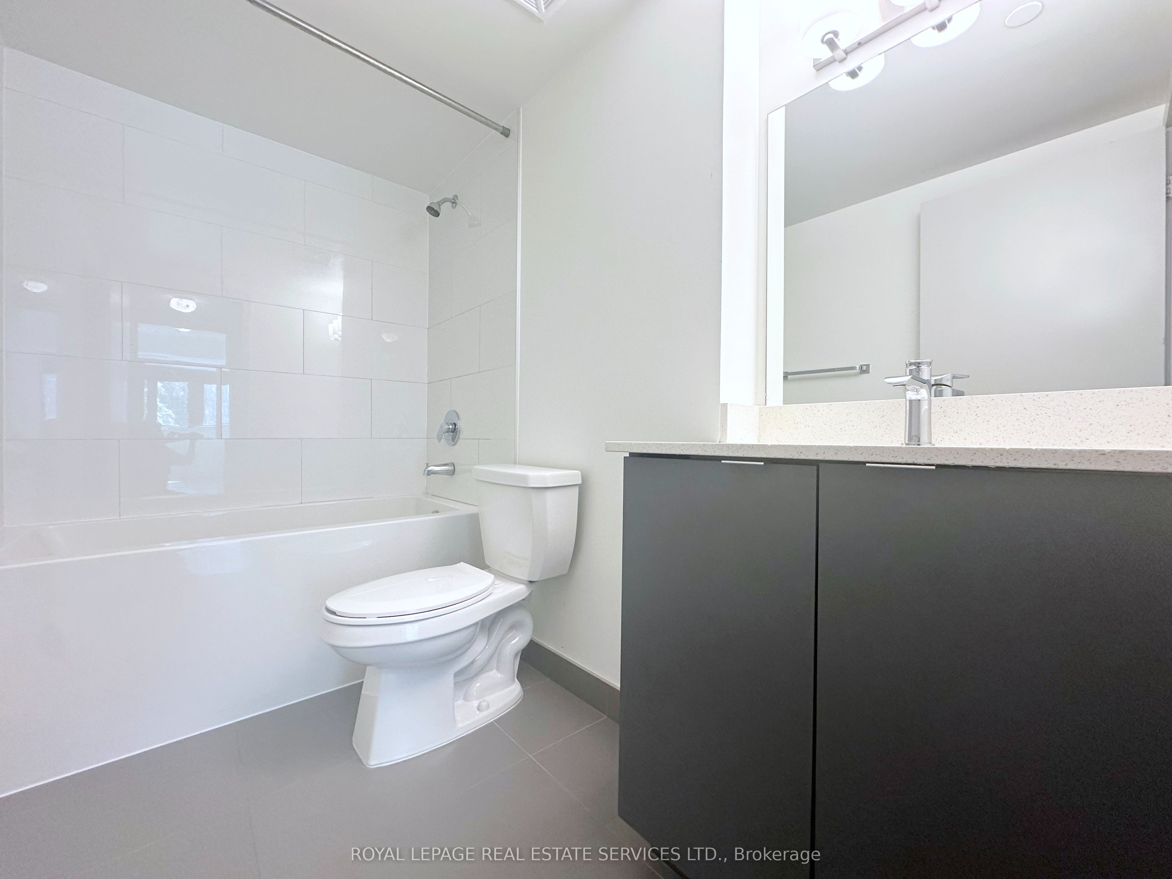 MLS #W12387586 image #10