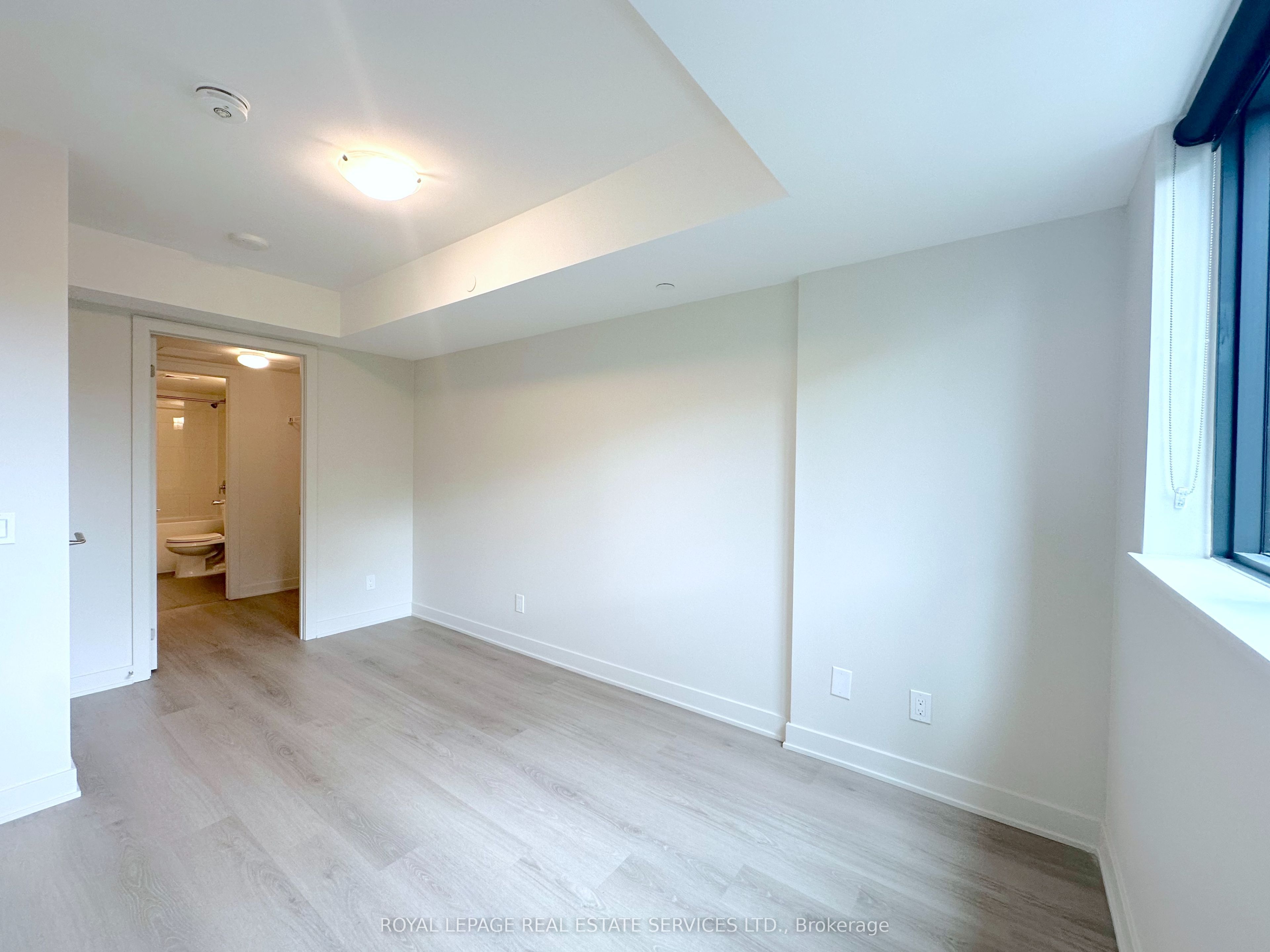 MLS #W12387586 image #8