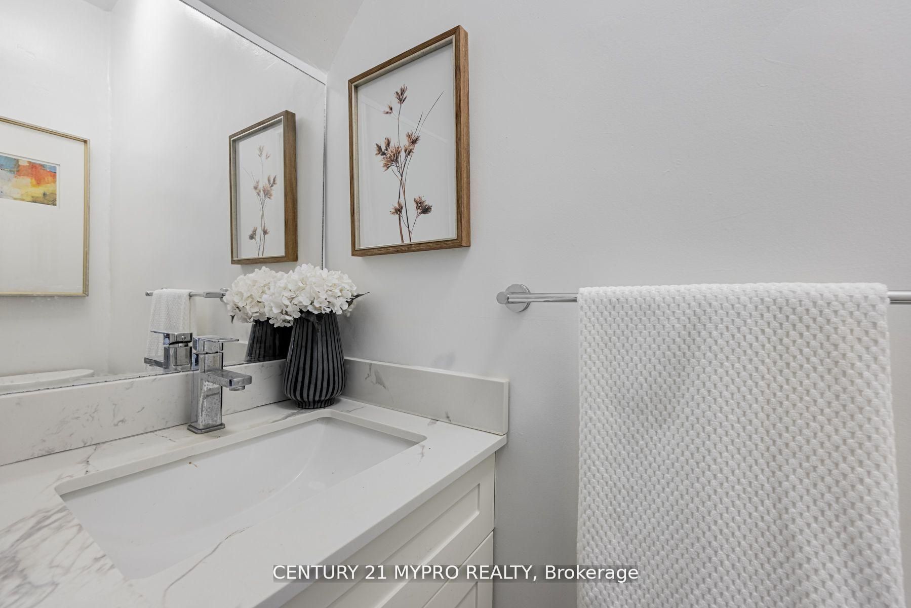 MLS #W12388056 image #14