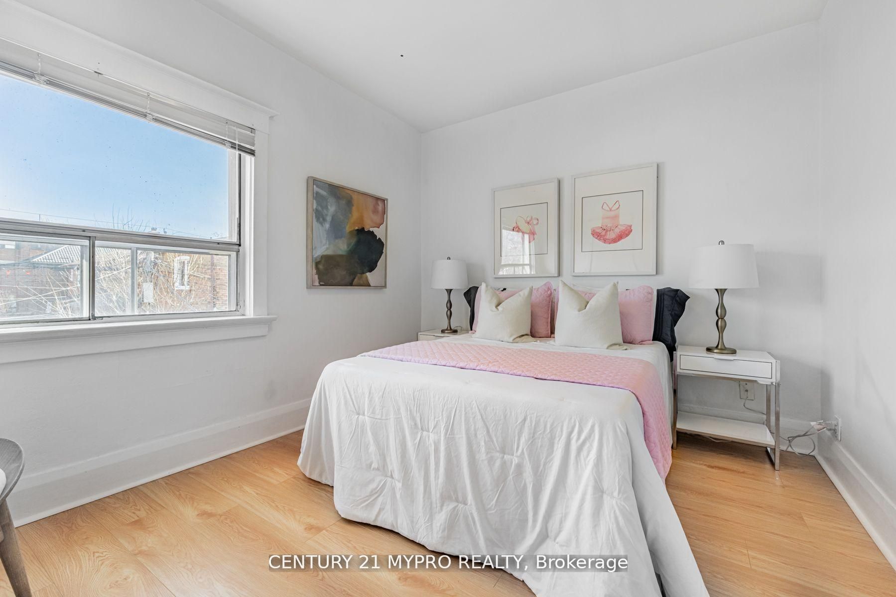 MLS #W12388056 image #15