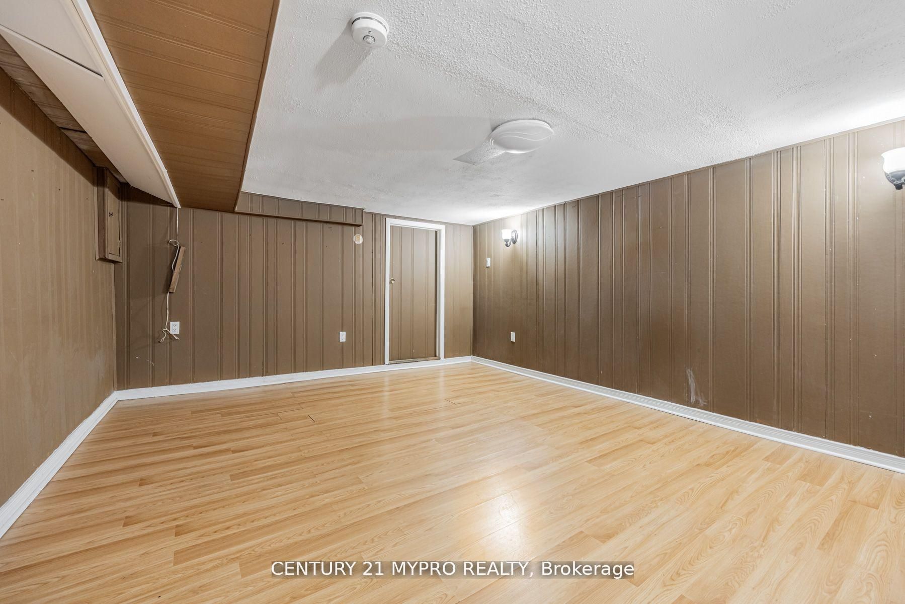 MLS #W12388056 image #22