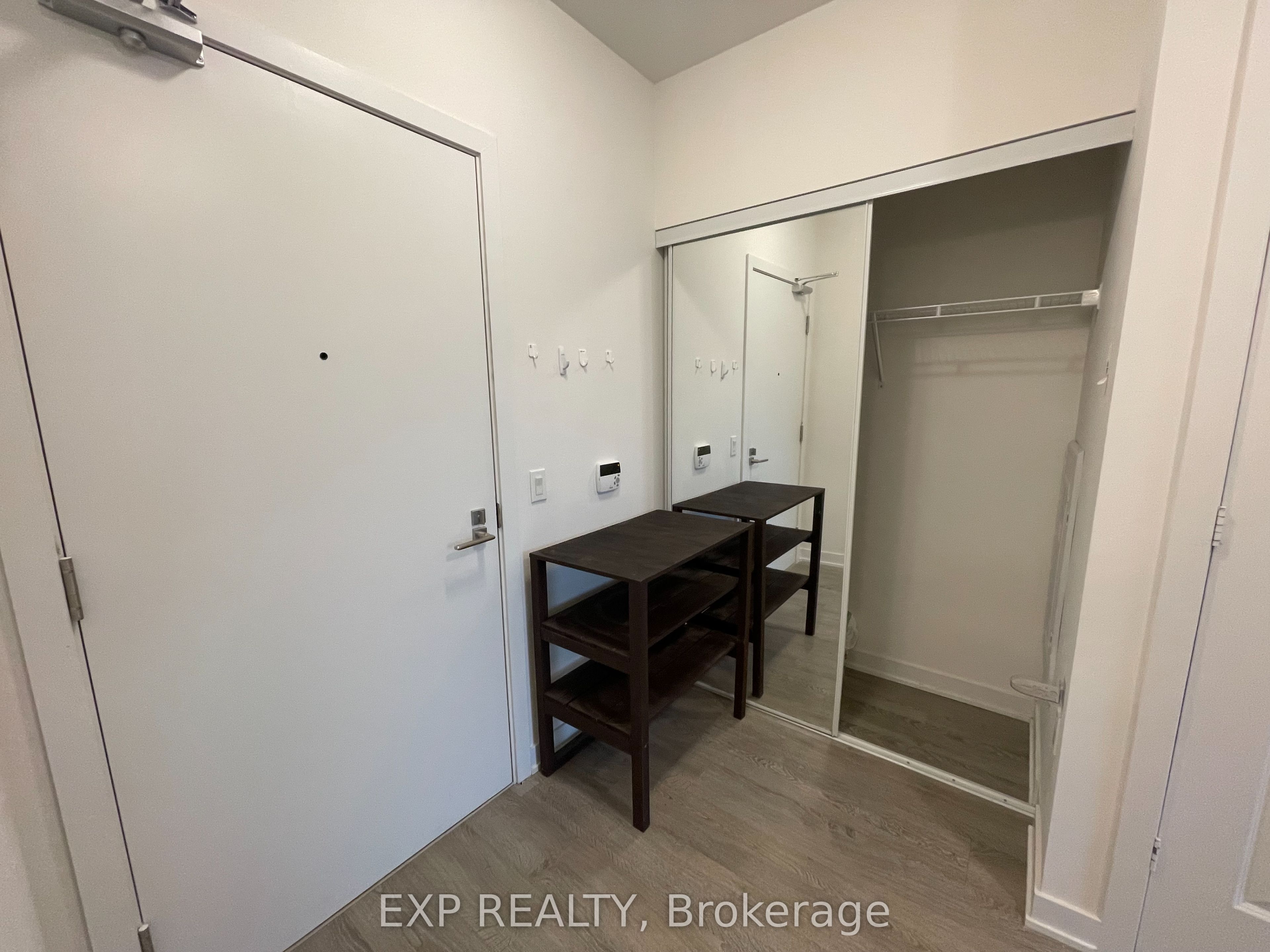 MLS #W12388587 image #1