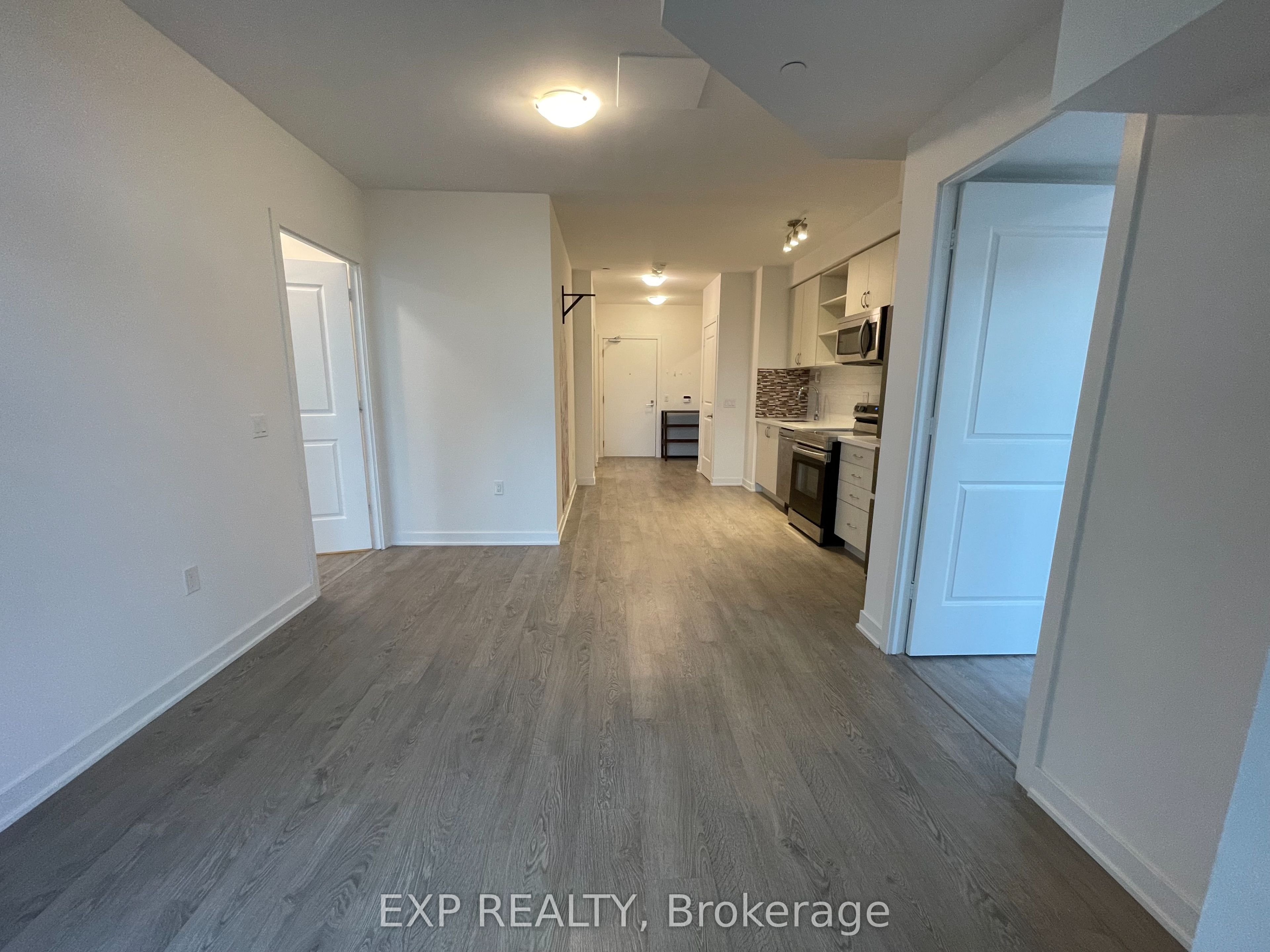 MLS #W12388587 image #8