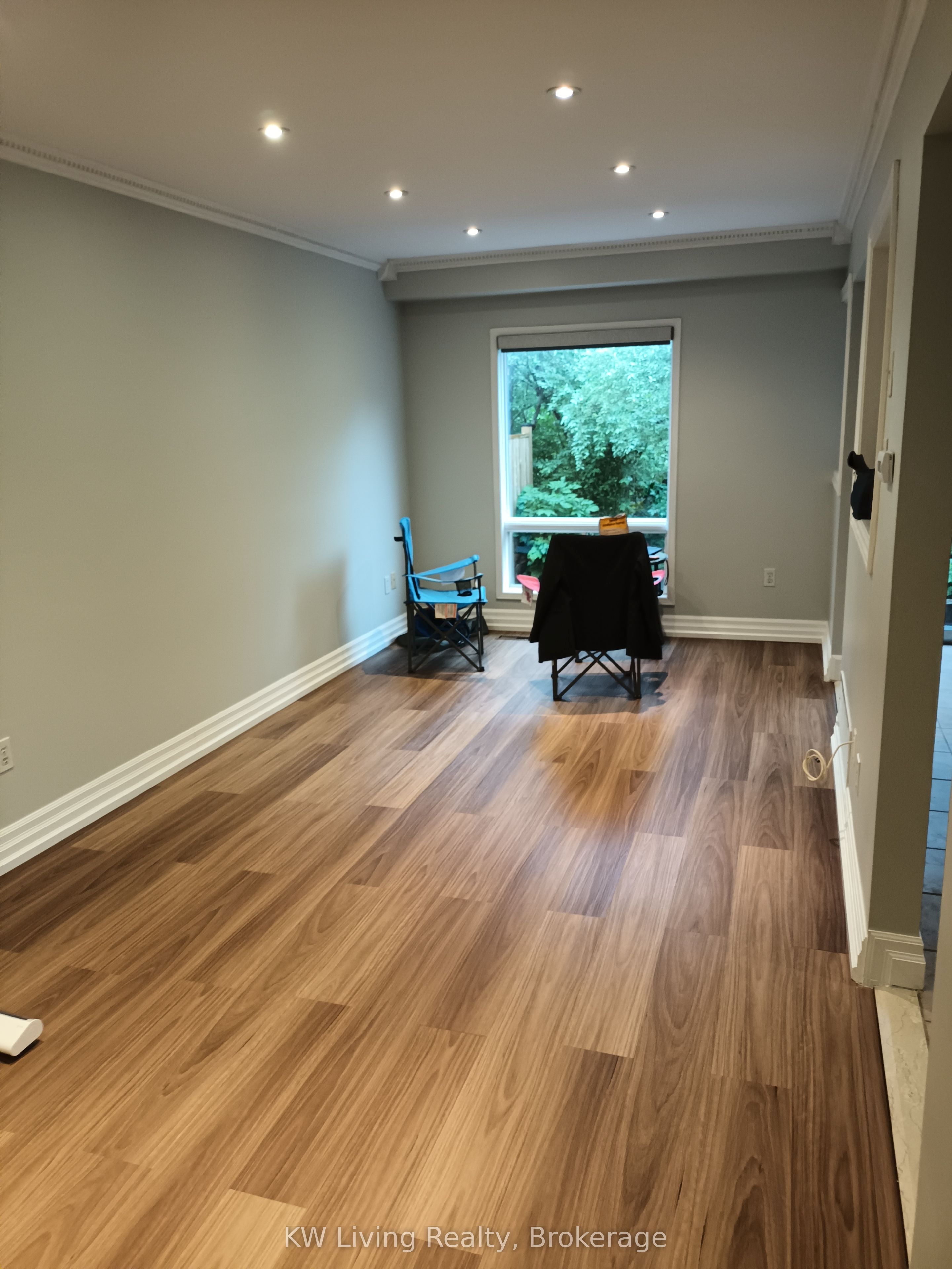 MLS #W12388624 image #2