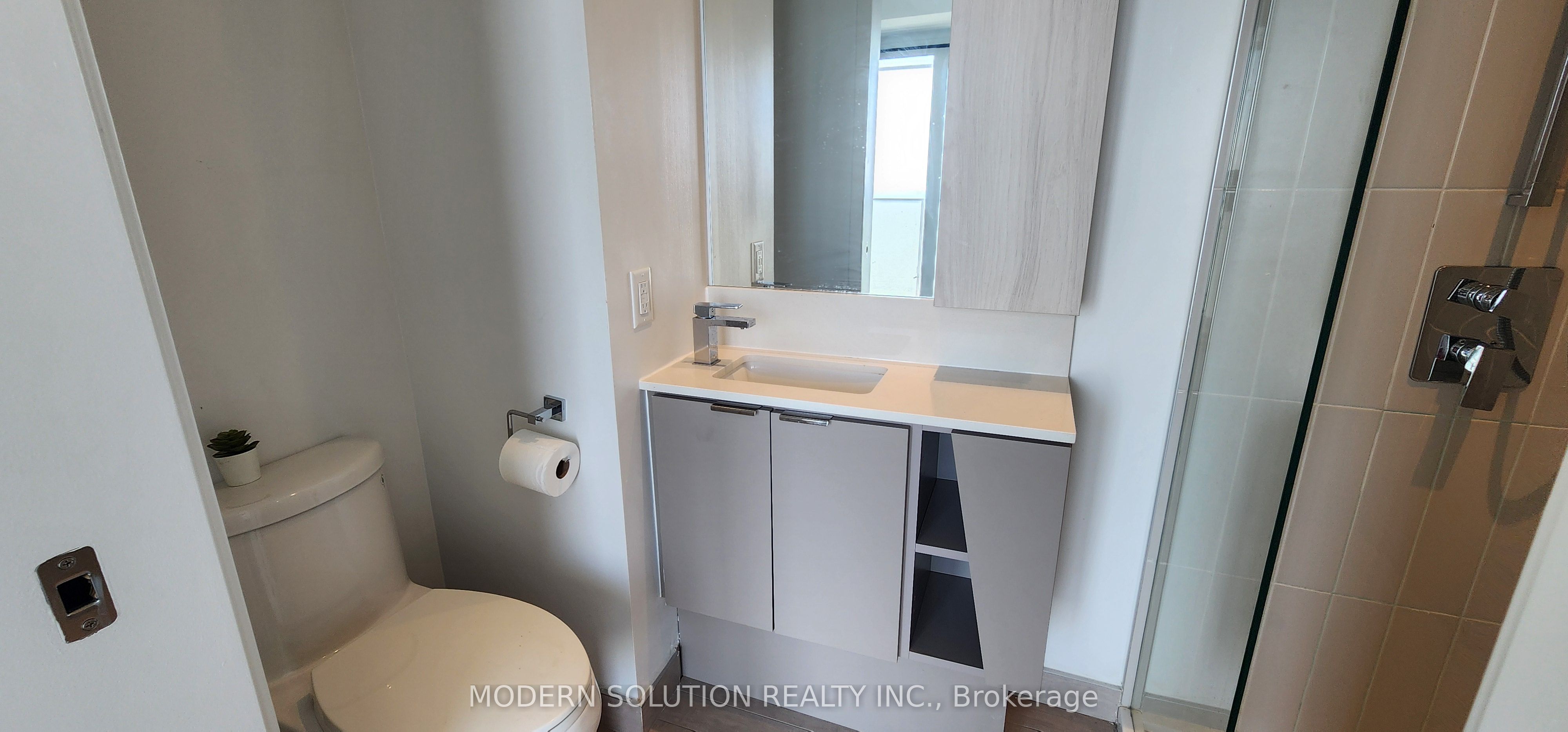 MLS #W12388772 image #8