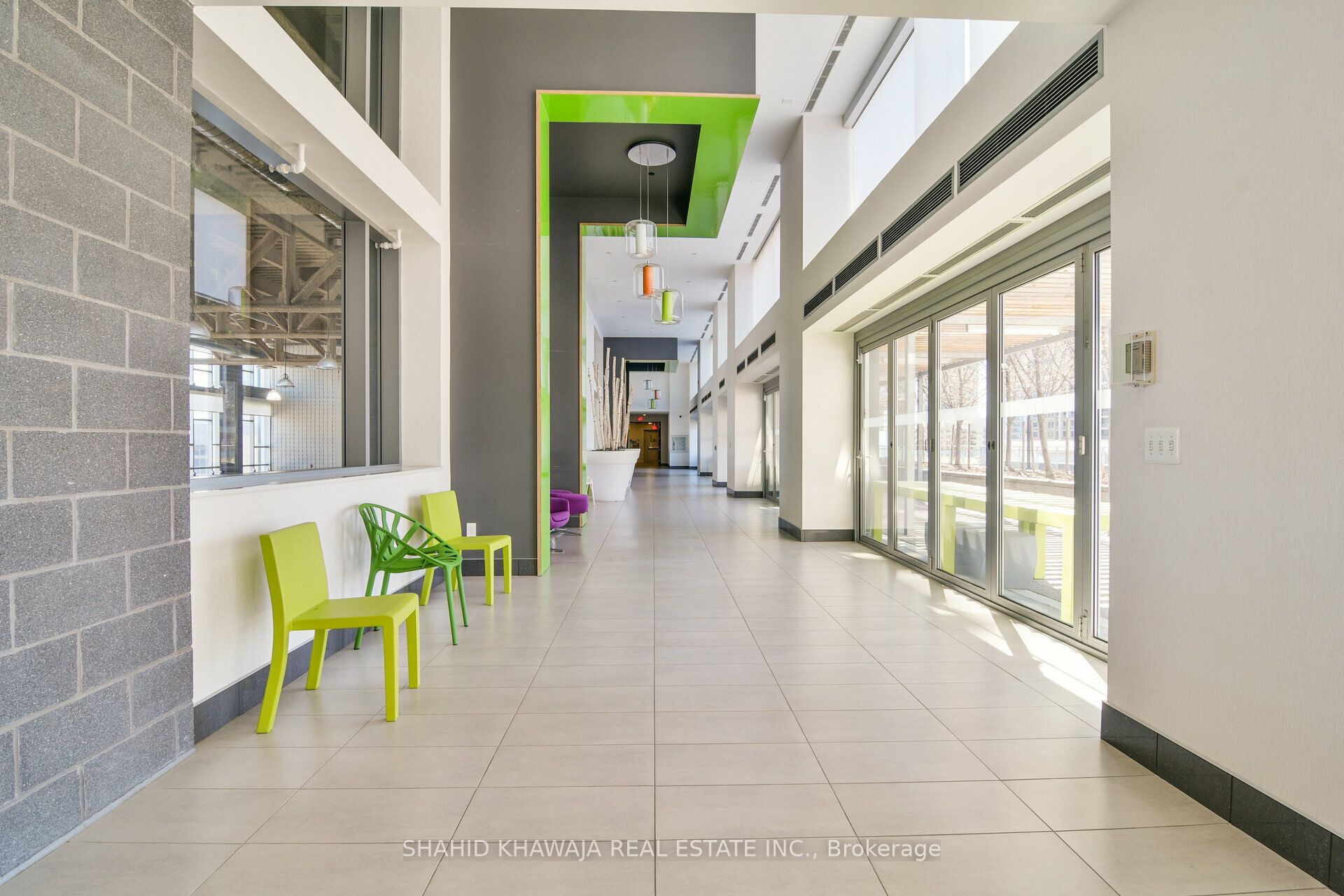 MLS #W12388798 image #27