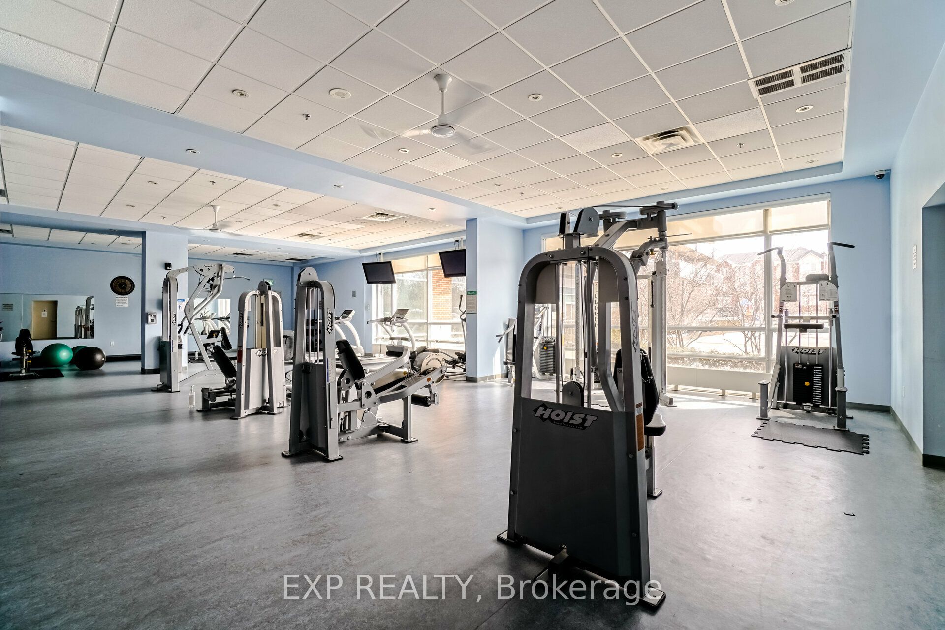 MLS #W12389041 image #28