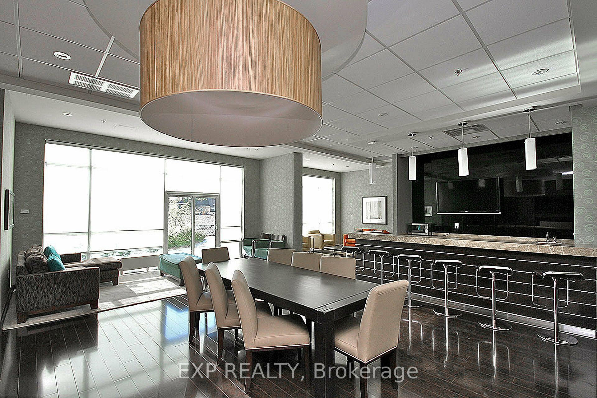 MLS #W12389041 image #30