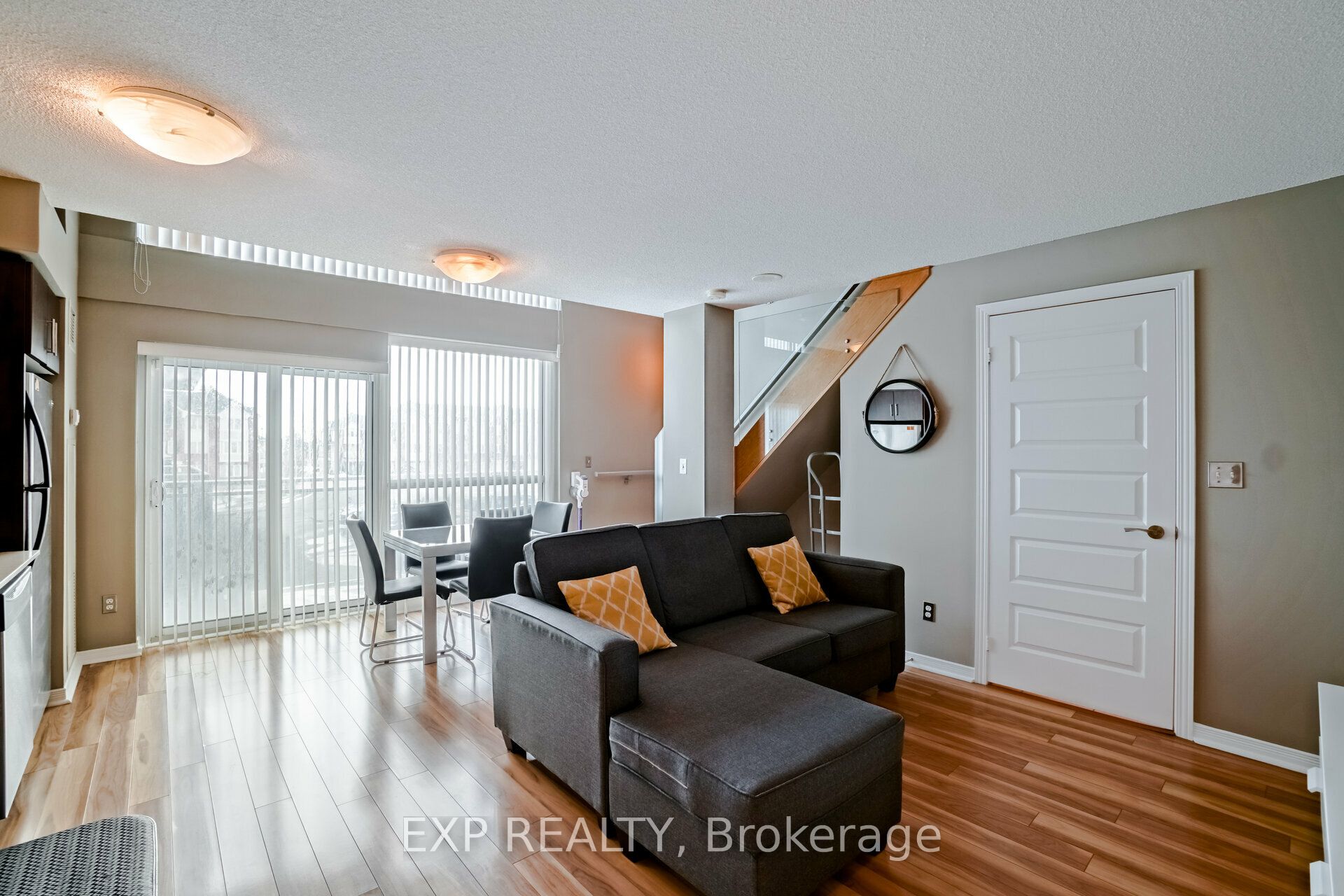 MLS #W12389041 image #7