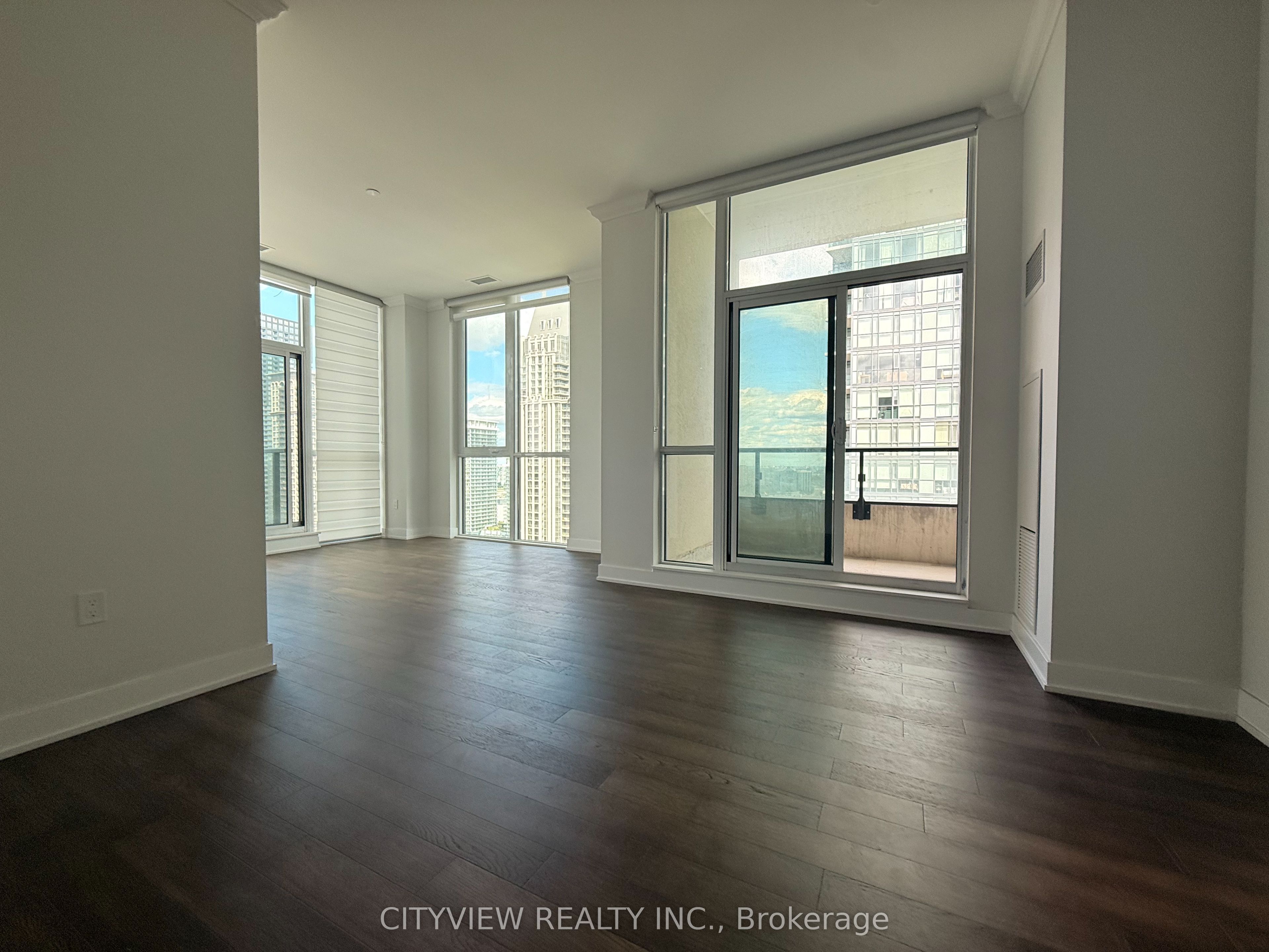 MLS #W12389163 image #11