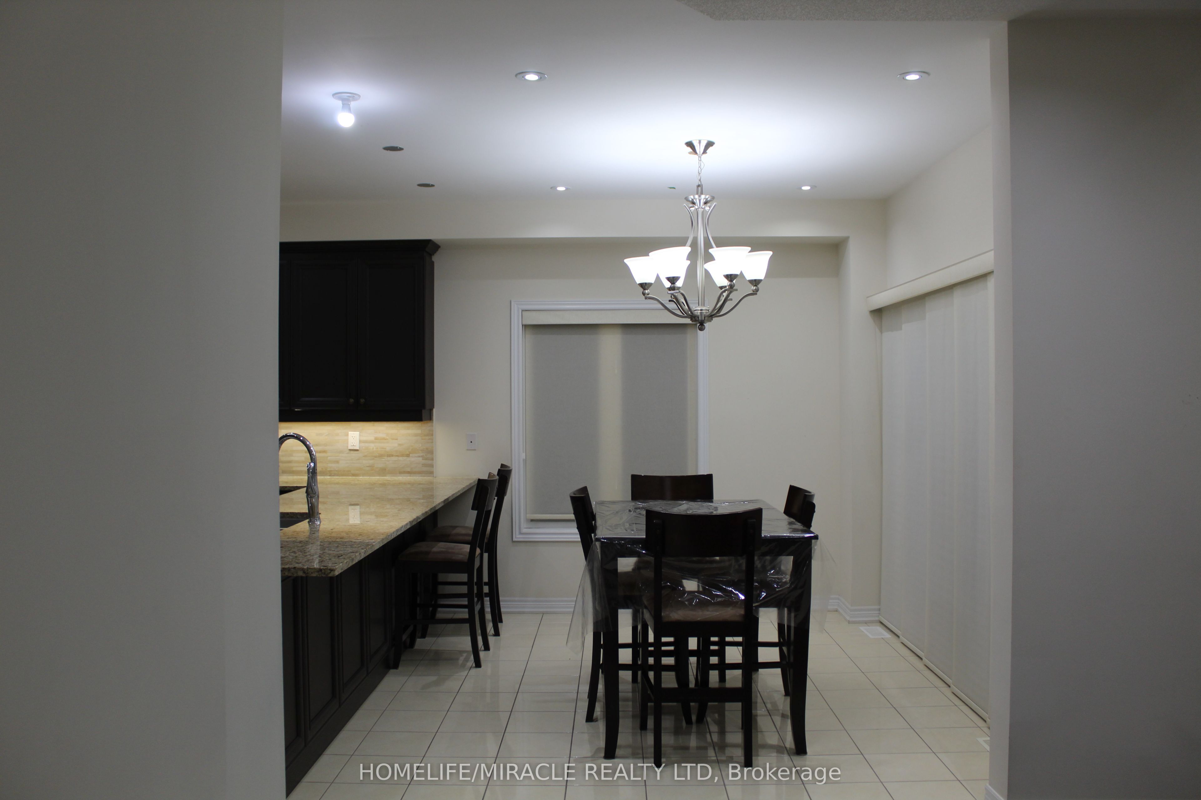 MLS #W12389408 image #10