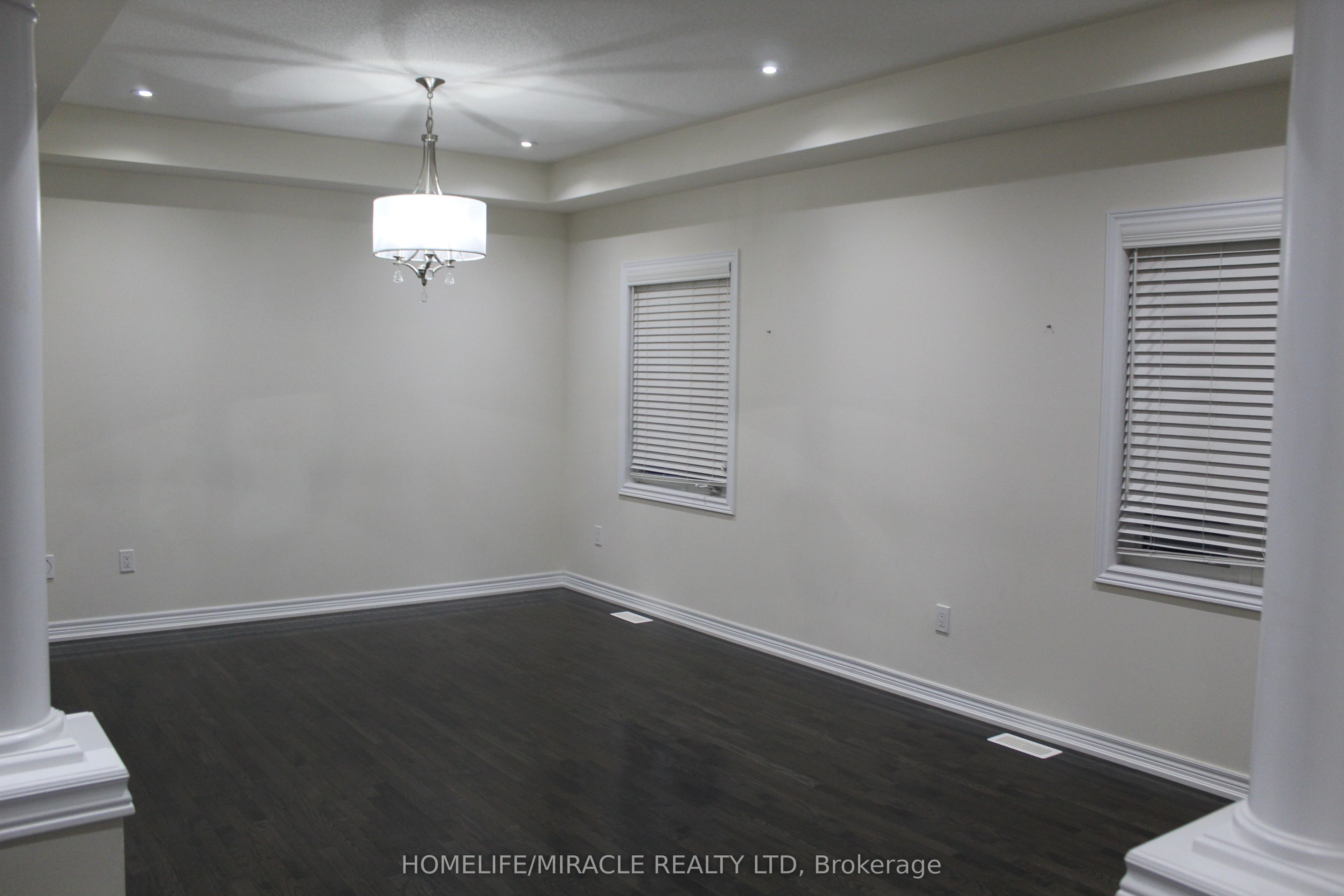 MLS #W12389408 image #13