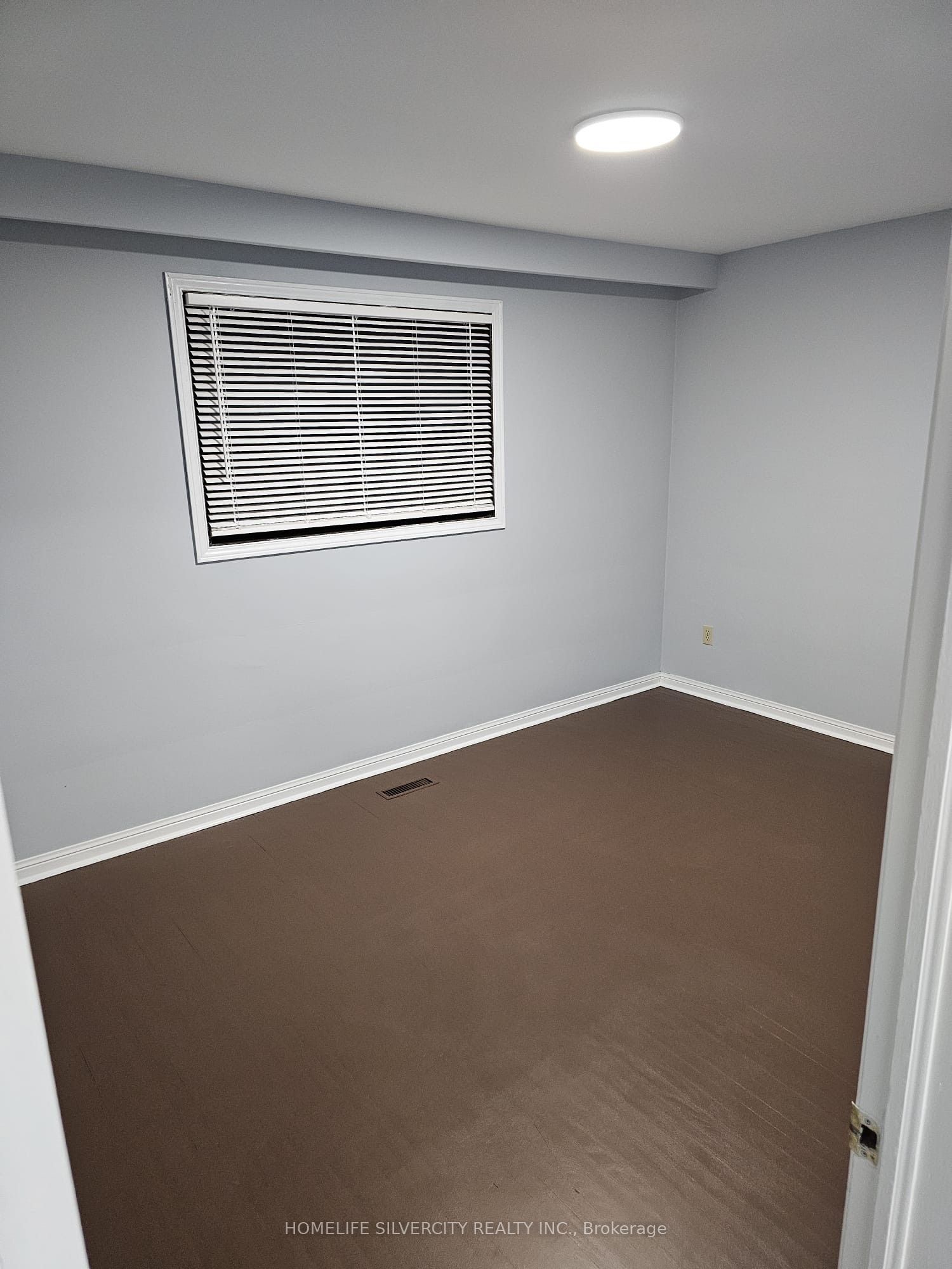 MLS #W12389801 image #10