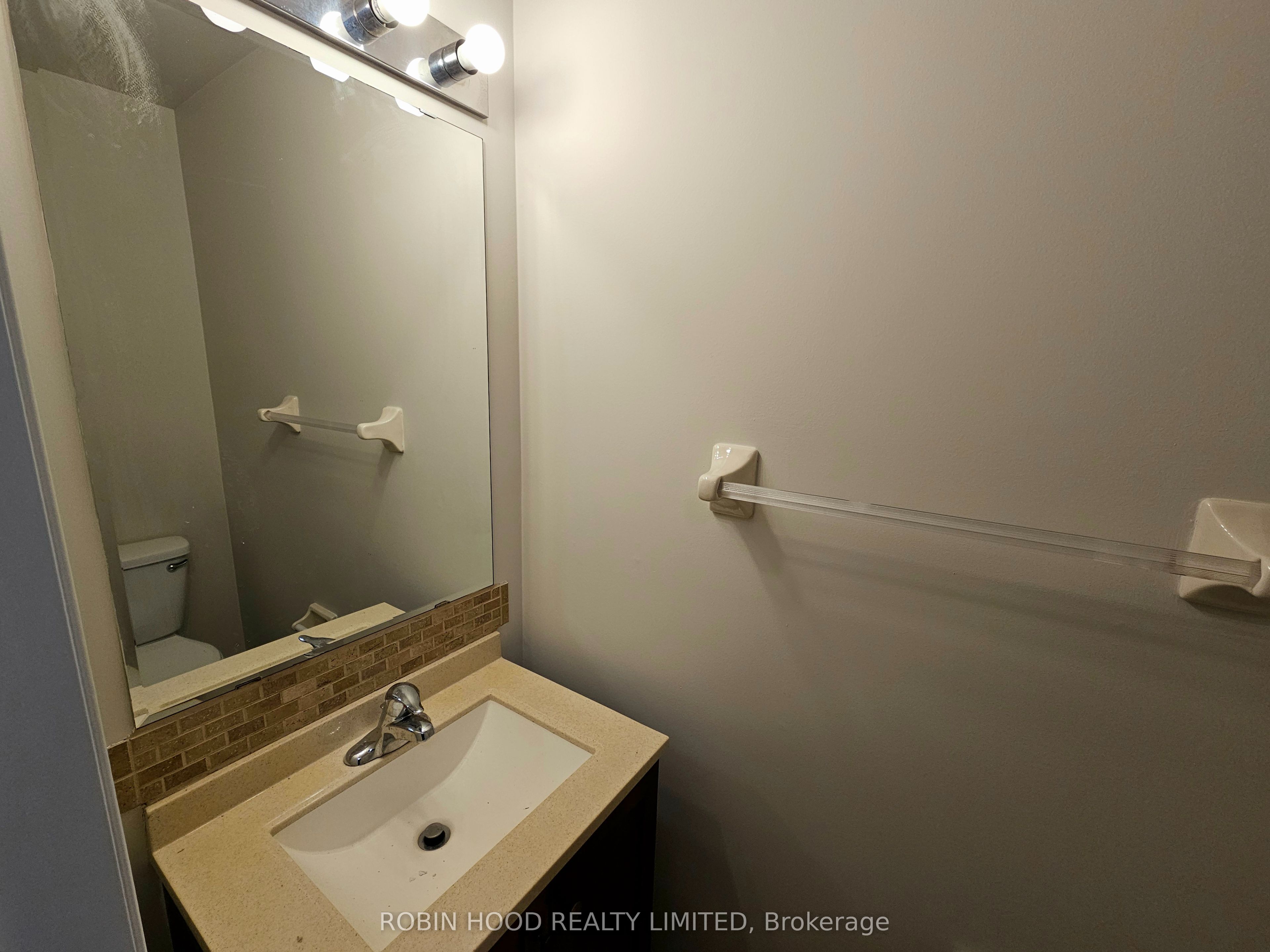 MLS #W12389960 image #3