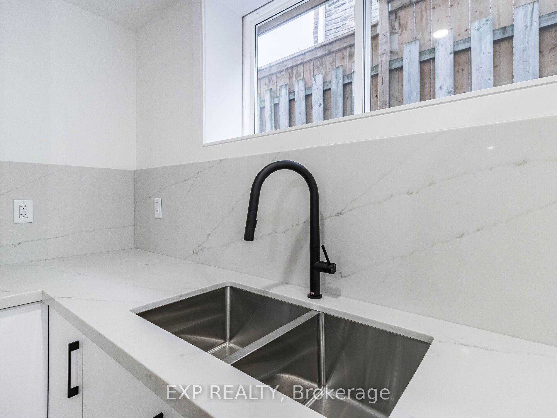 MLS #W12390010 image #14