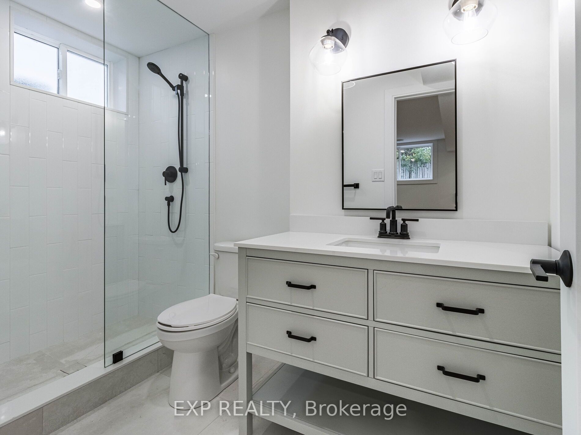 MLS #W12390010 image #16