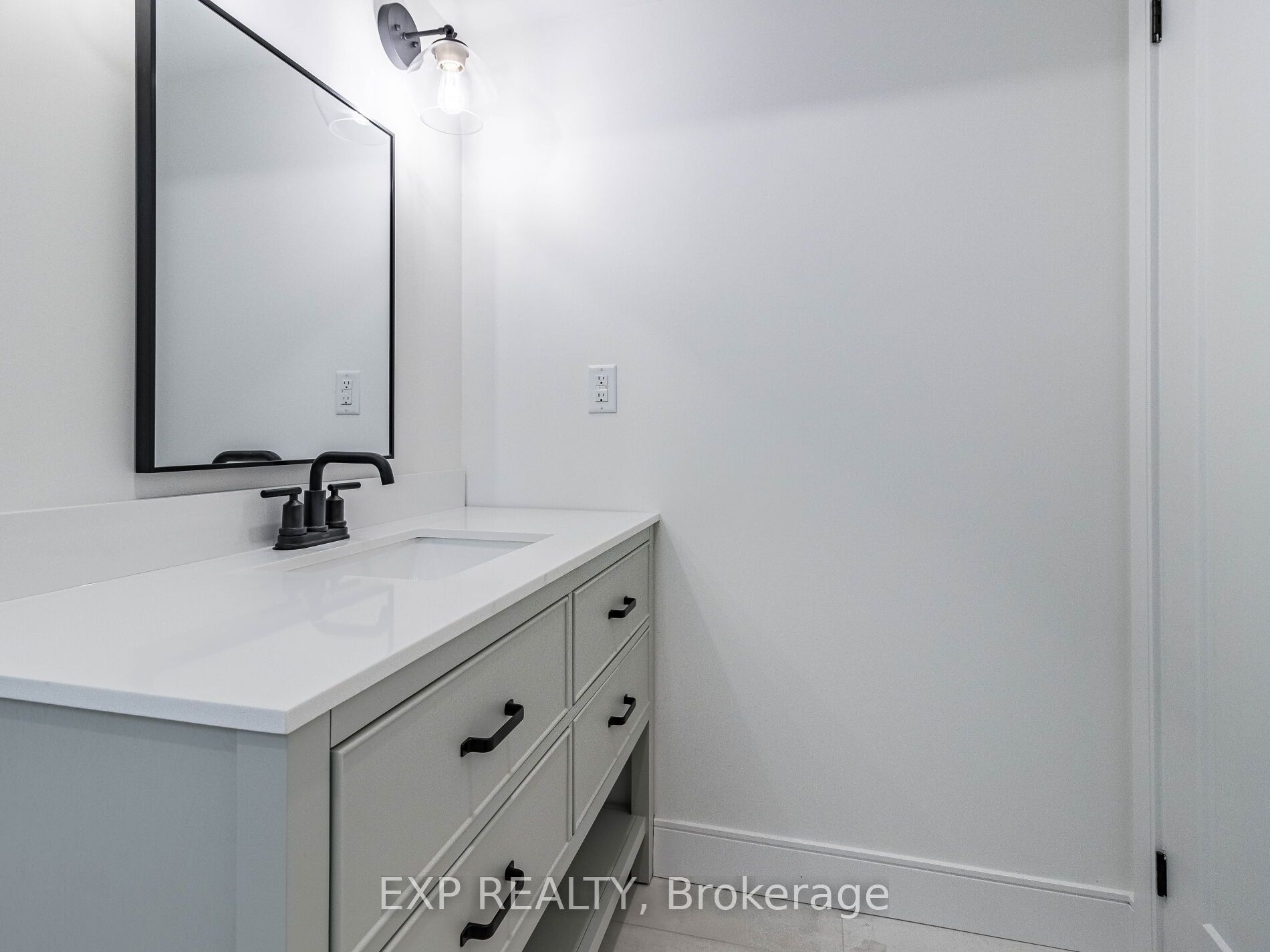 MLS #W12390010 image #18