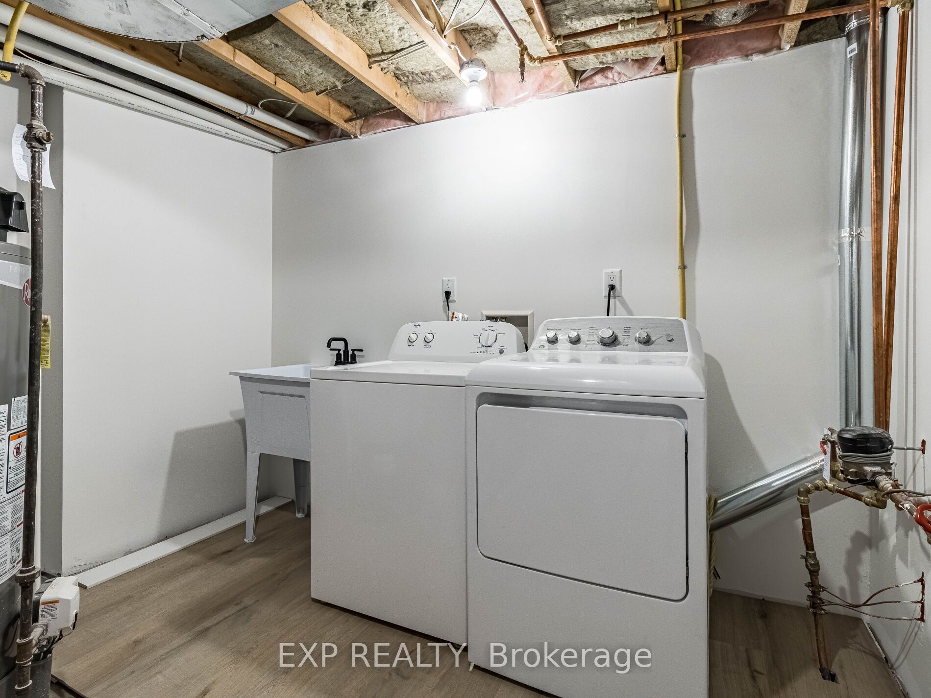 MLS #W12390010 image #23