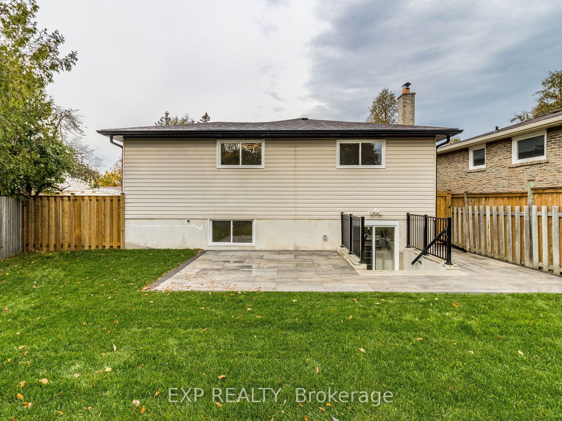 MLS #W12390010 image #26