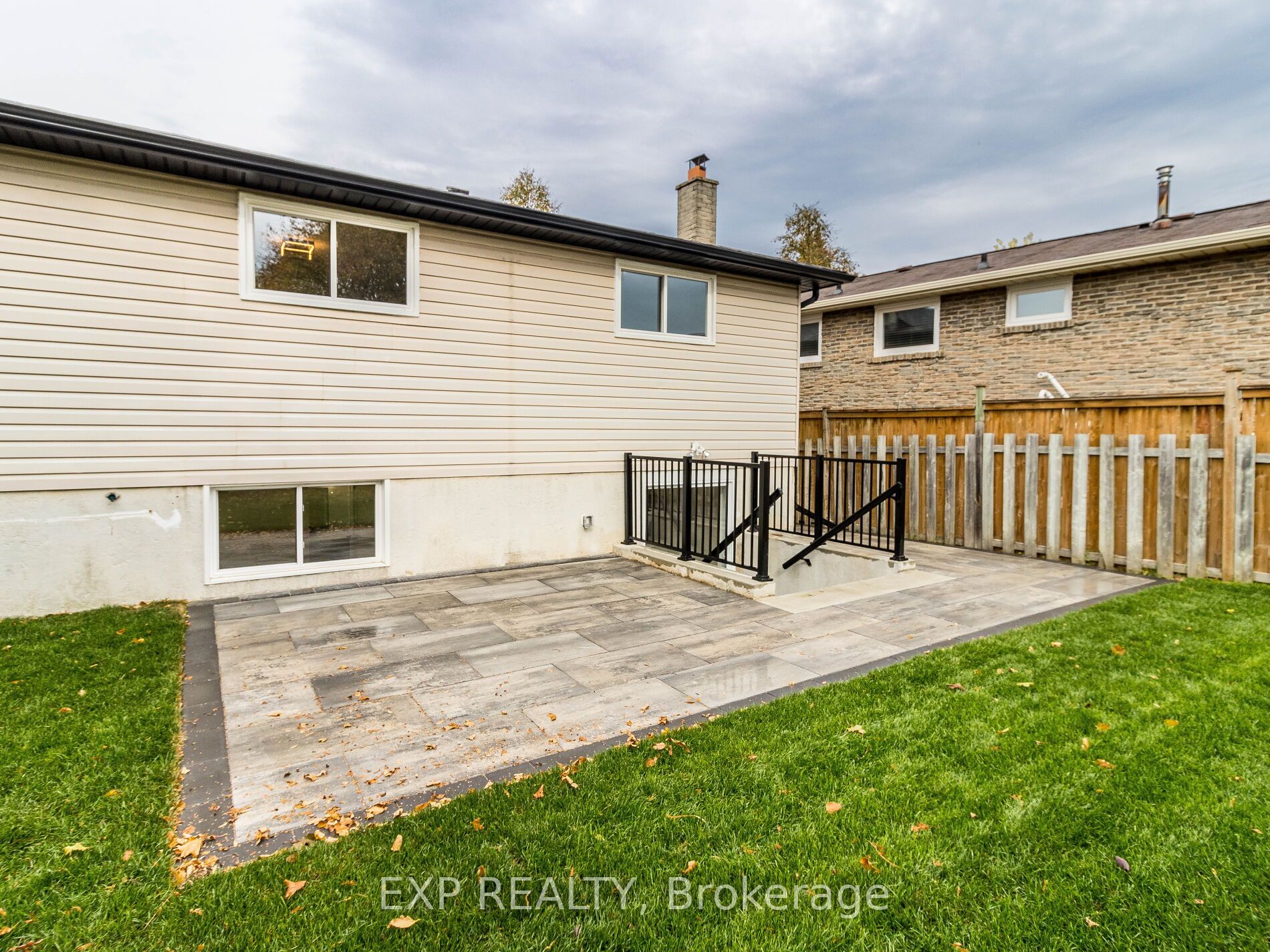 MLS #W12390010 image #27