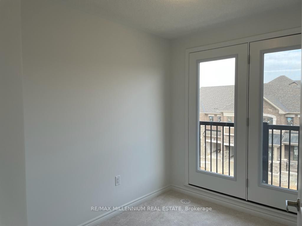 MLS #W12390263 image #14