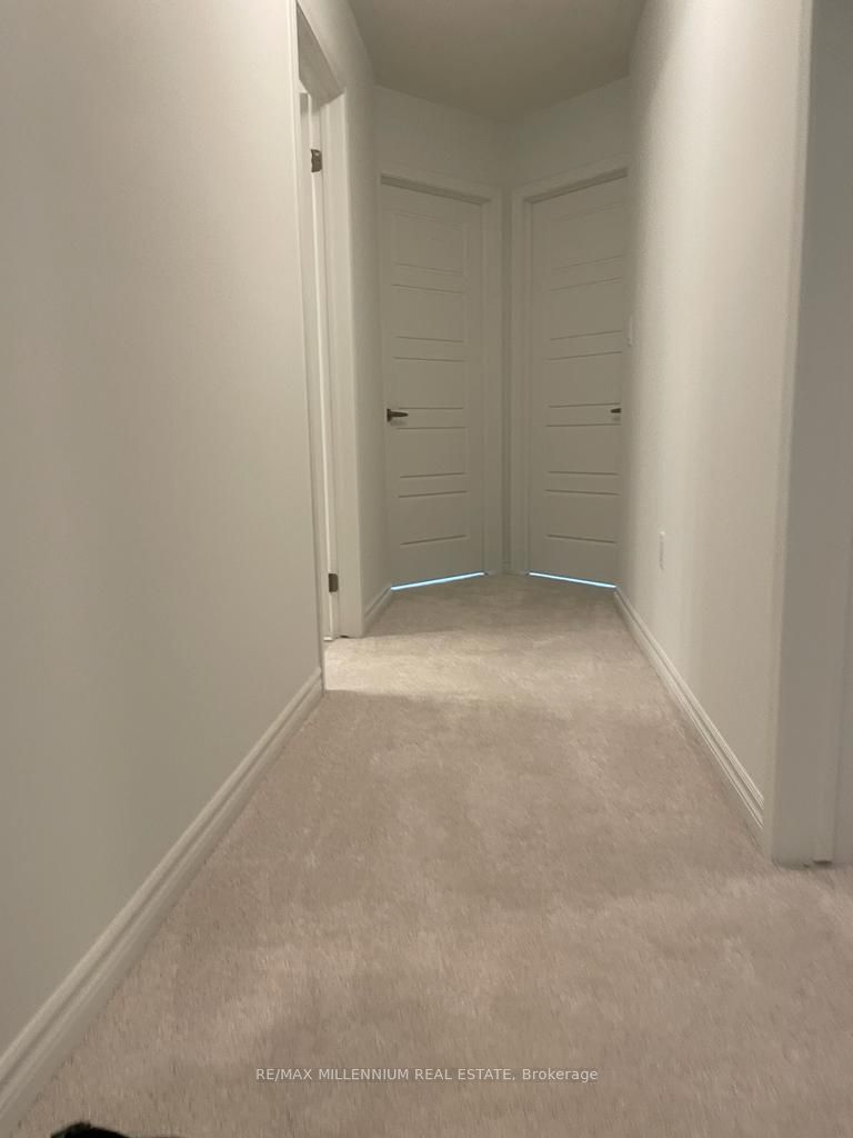 MLS #W12390263 image #15