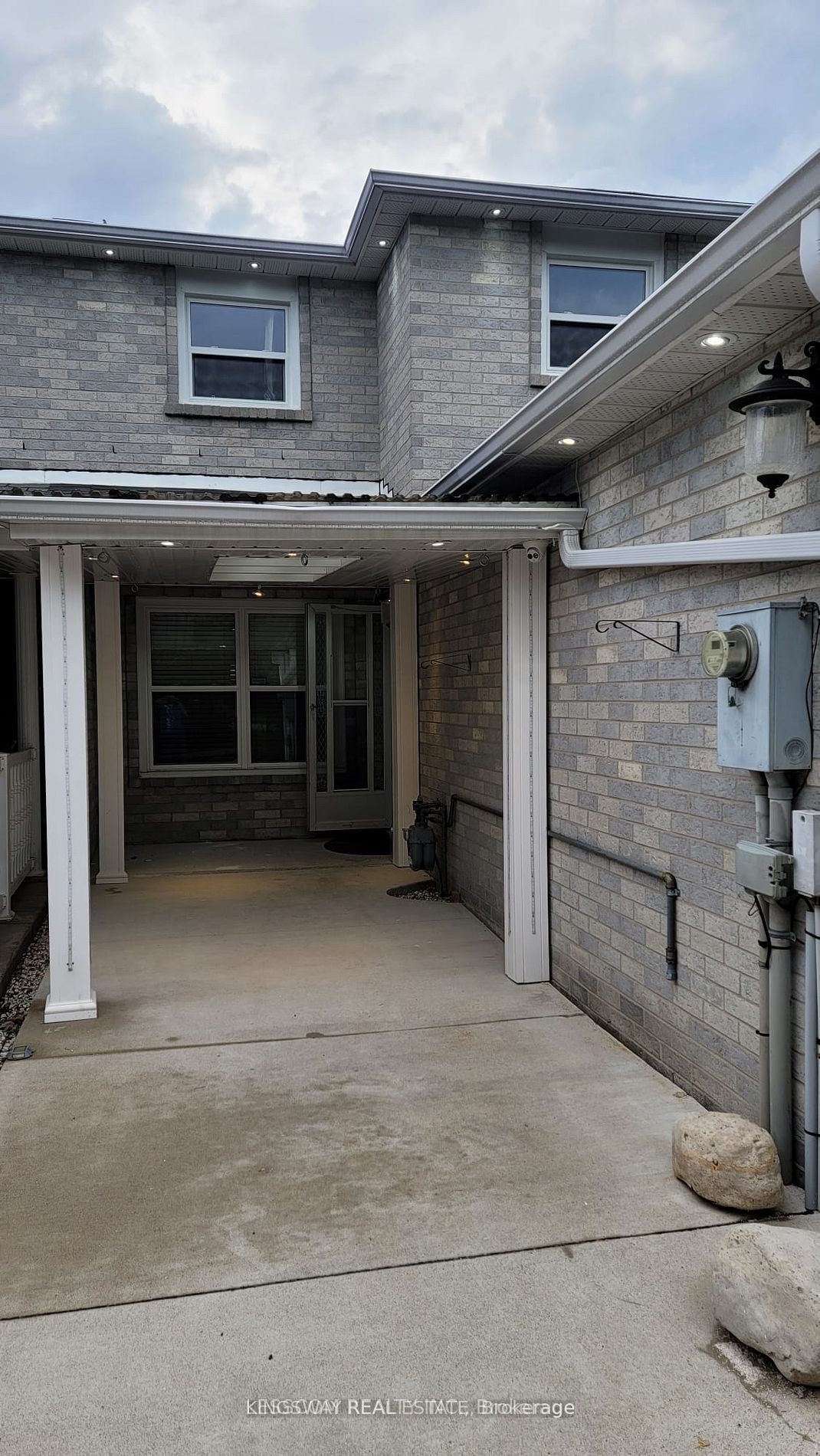 MLS #W12390285 image #1