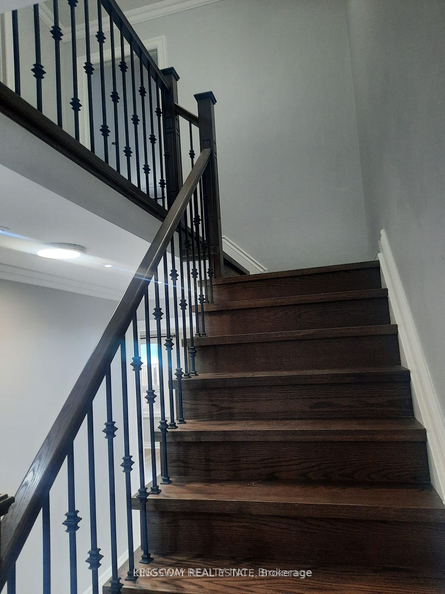 MLS #W12390285 image #14