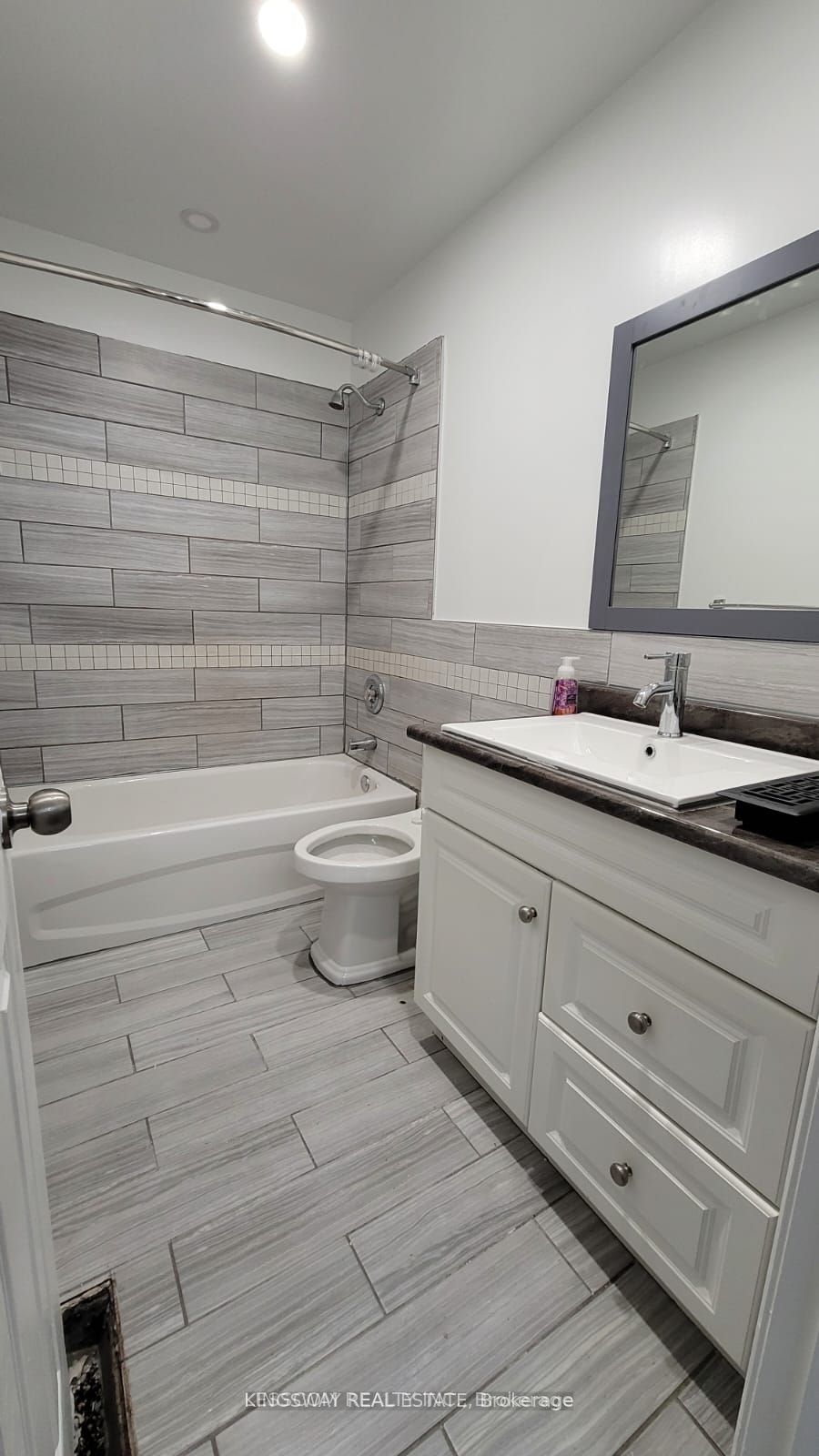 MLS #W12390285 image #22