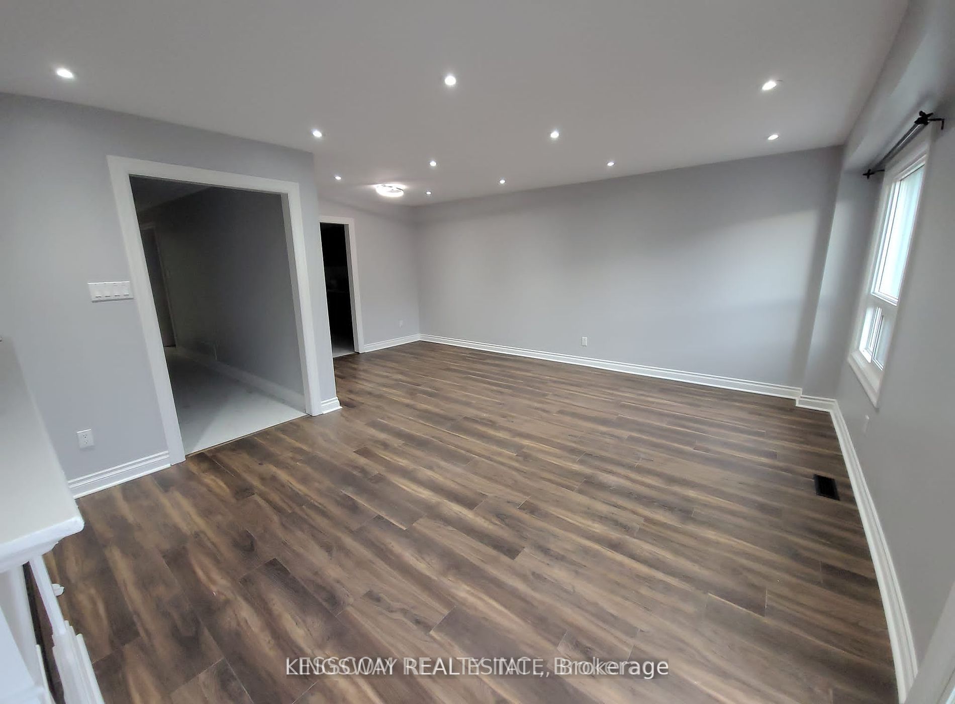 MLS #W12390285 image #8