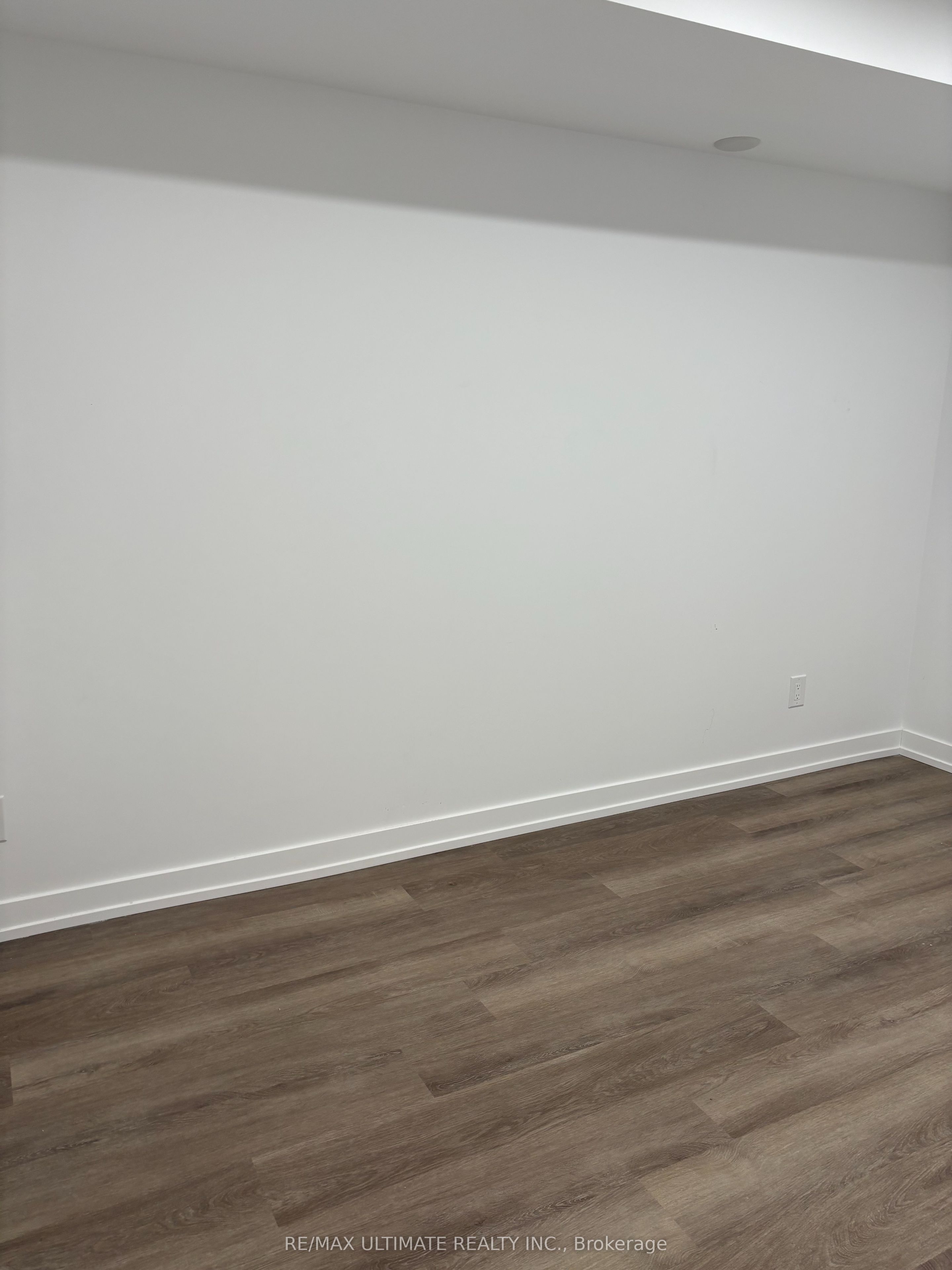 MLS #W12390762 image #16