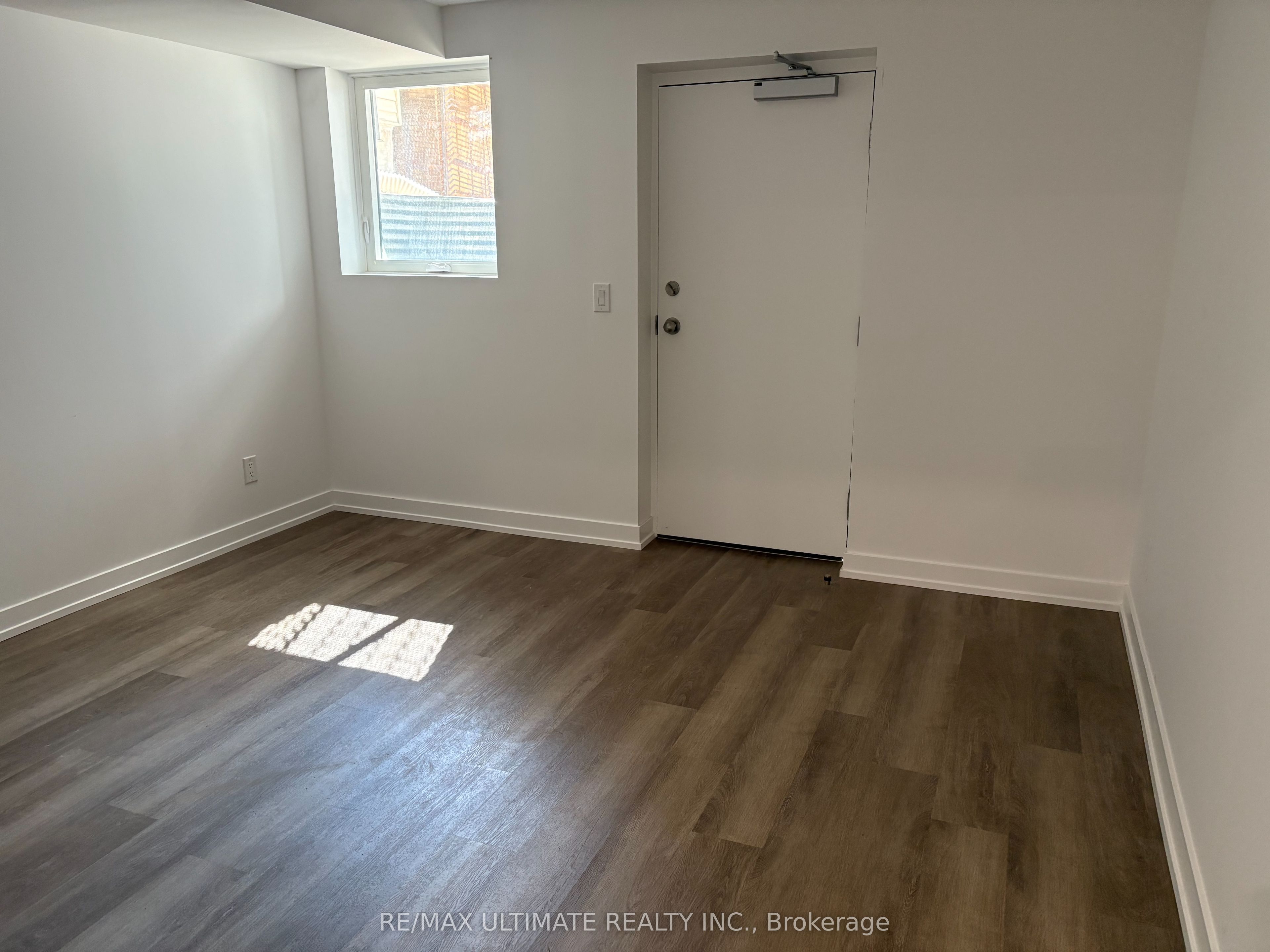 MLS #W12390762 image #17