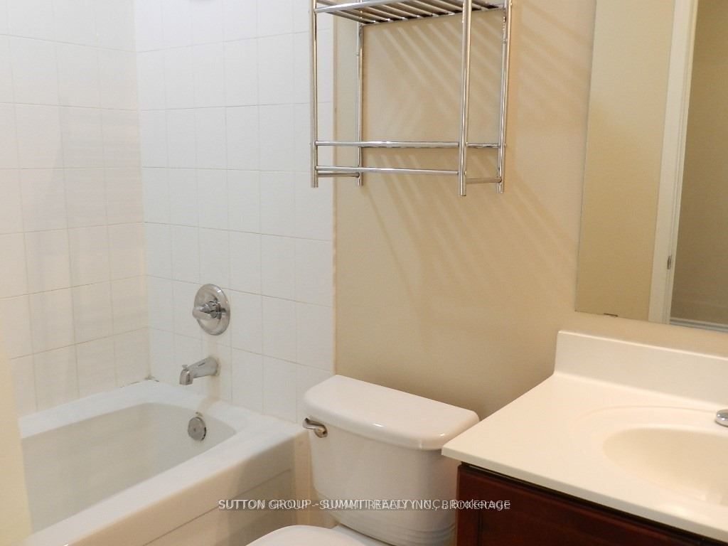 MLS #W12390810 image #7