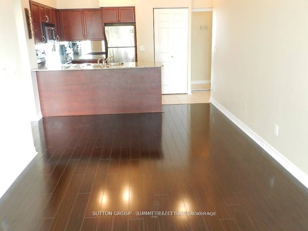 MLS #W12390810 image #9