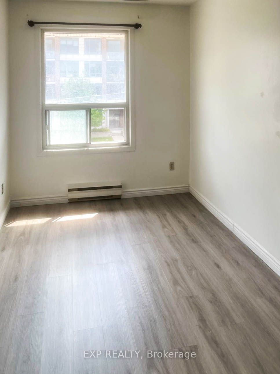 MLS #W12391121 image #16