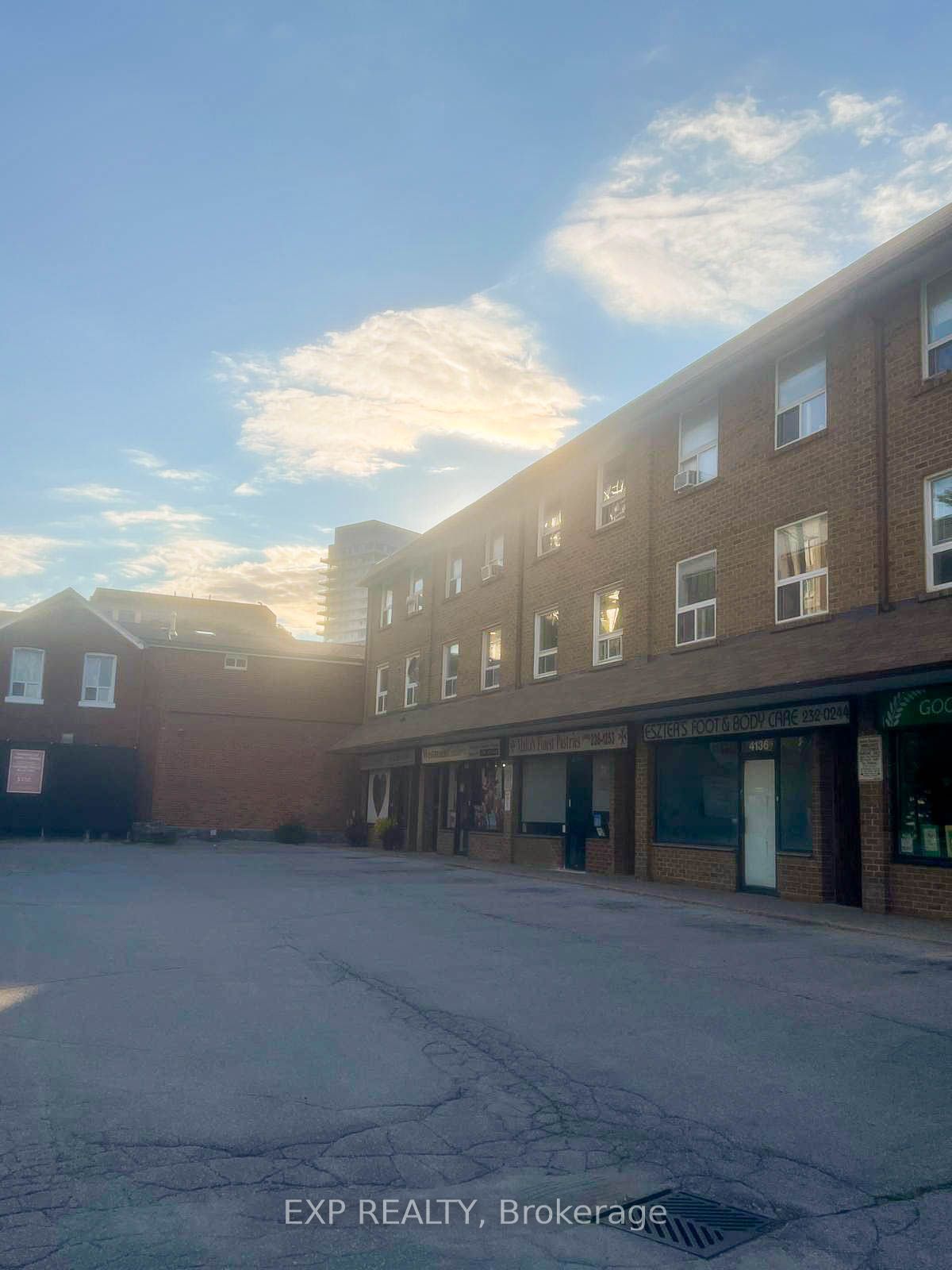 MLS #W12391121 image #21