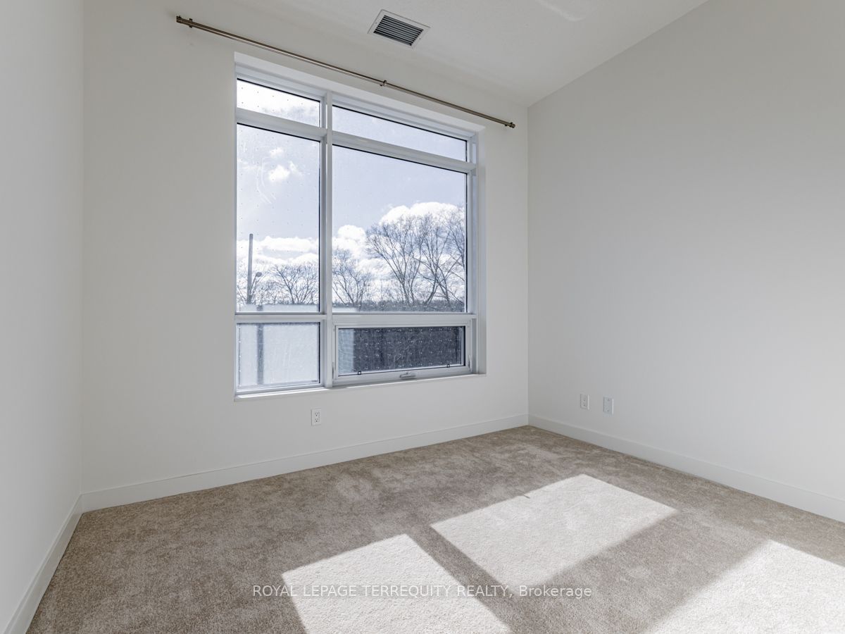 MLS #W12391220 image #10