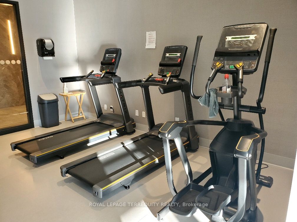 MLS #W12391220 image #32