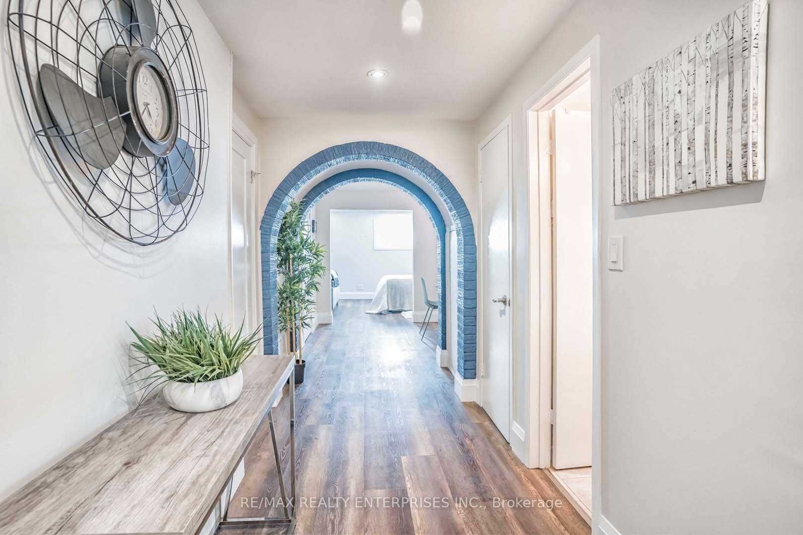 MLS #W12391506 image #7