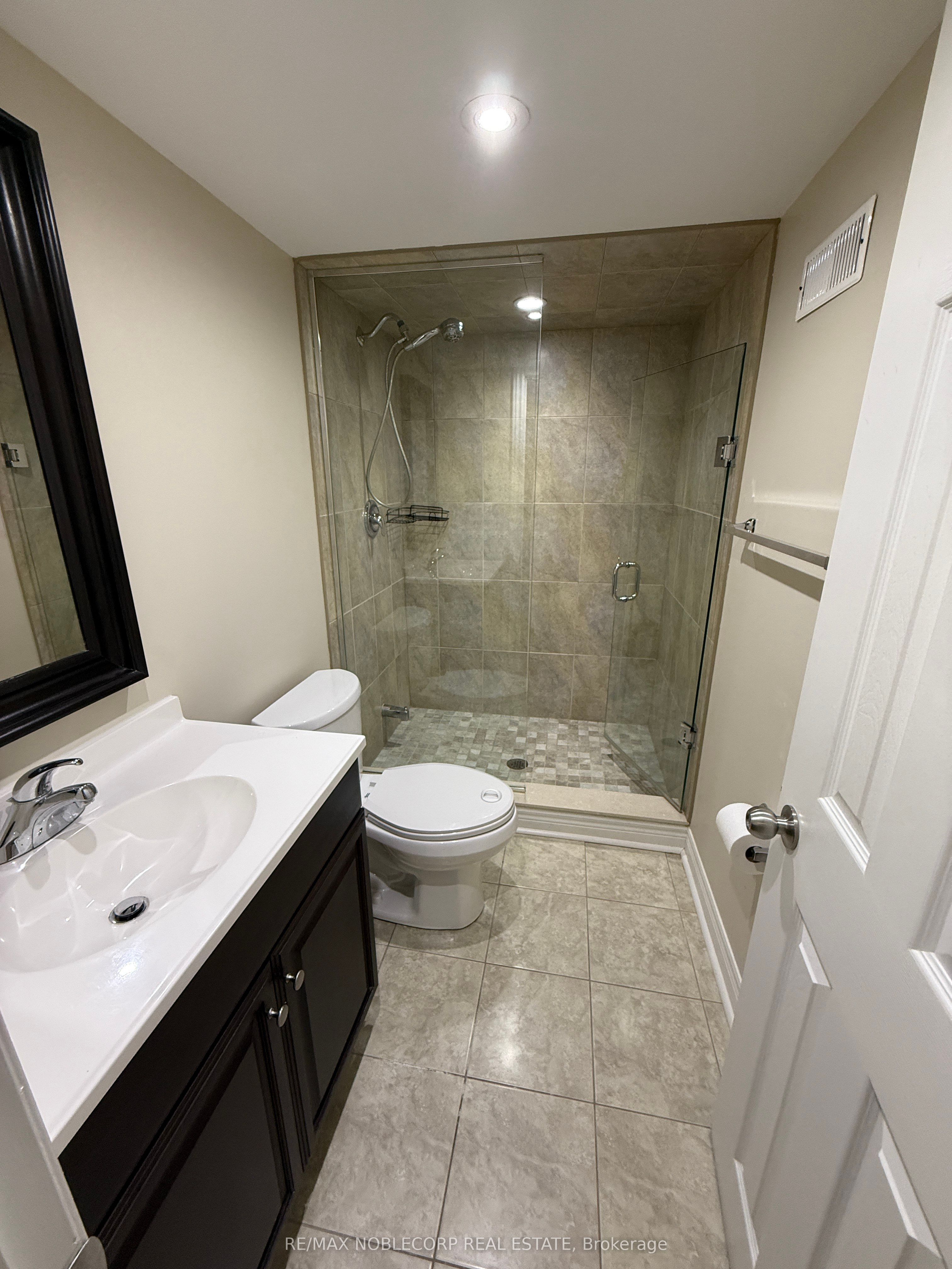 MLS #W12391563 image #6