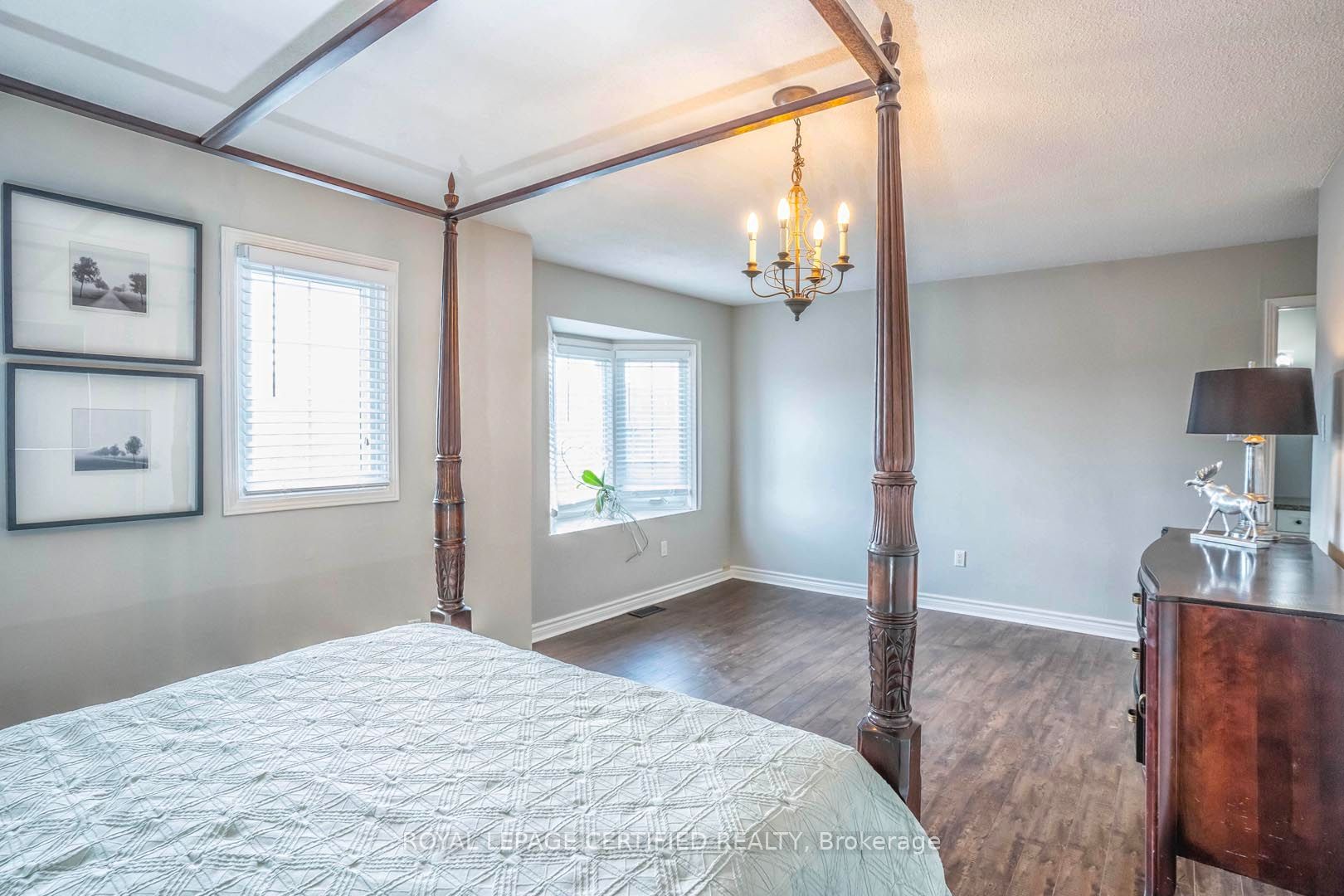 MLS #W12391628 image #26